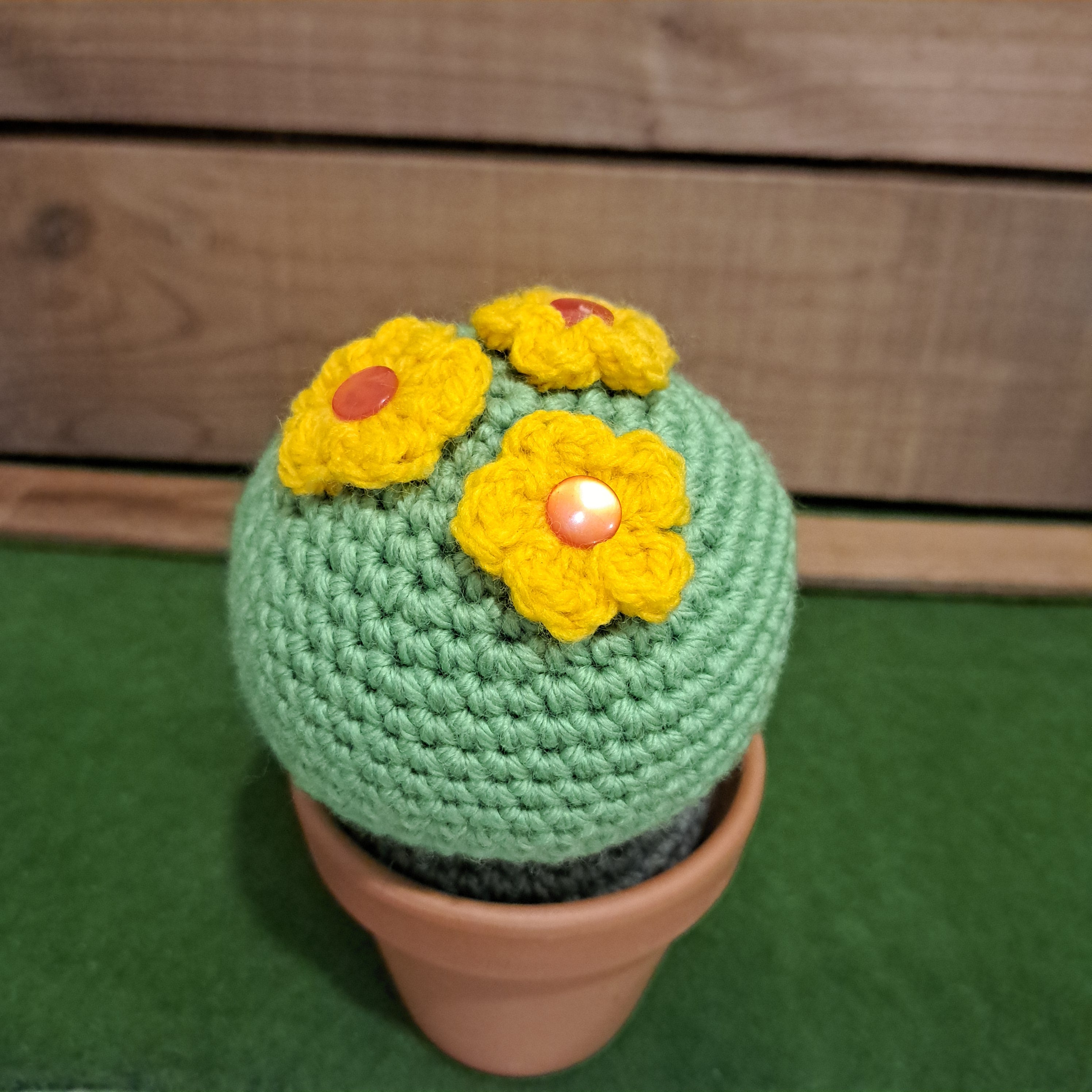 Crochet cactus/ in terracotta pot/ crochet yellow flowers