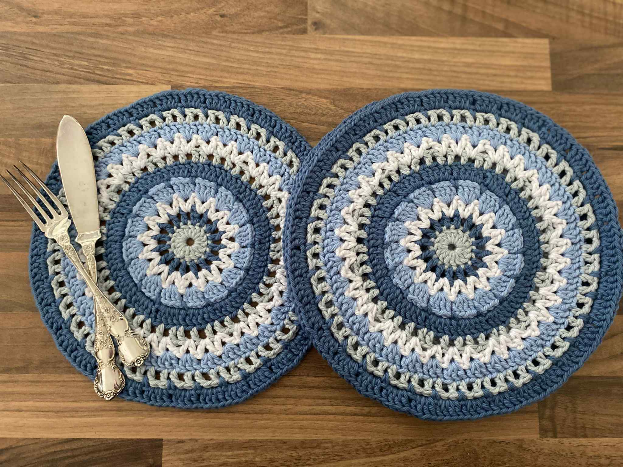 Set of 4 Crocheted Placemats 100% Cotton