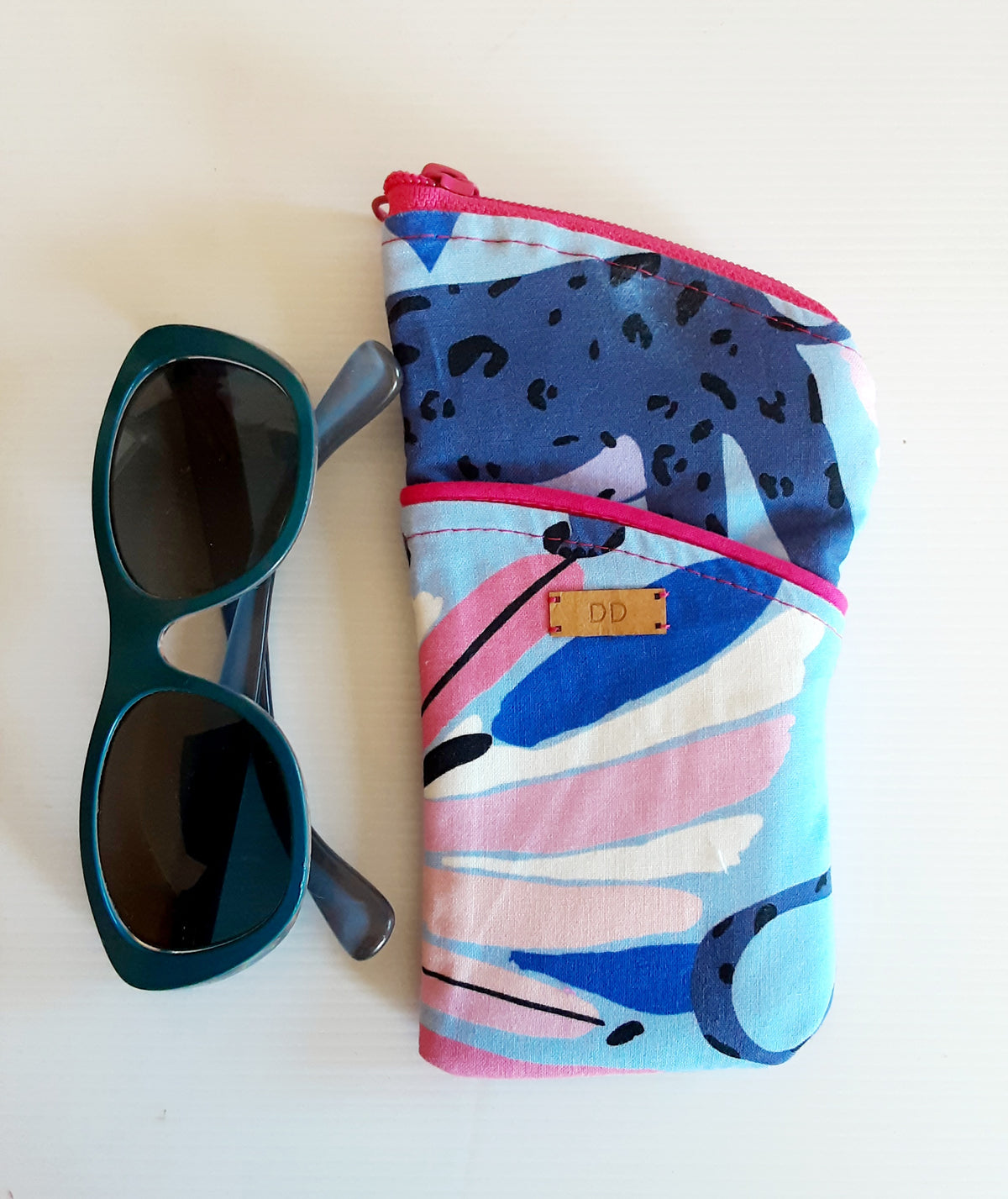 Handmade Padded Sunglass Case, Zippered Eyeglass Pouch