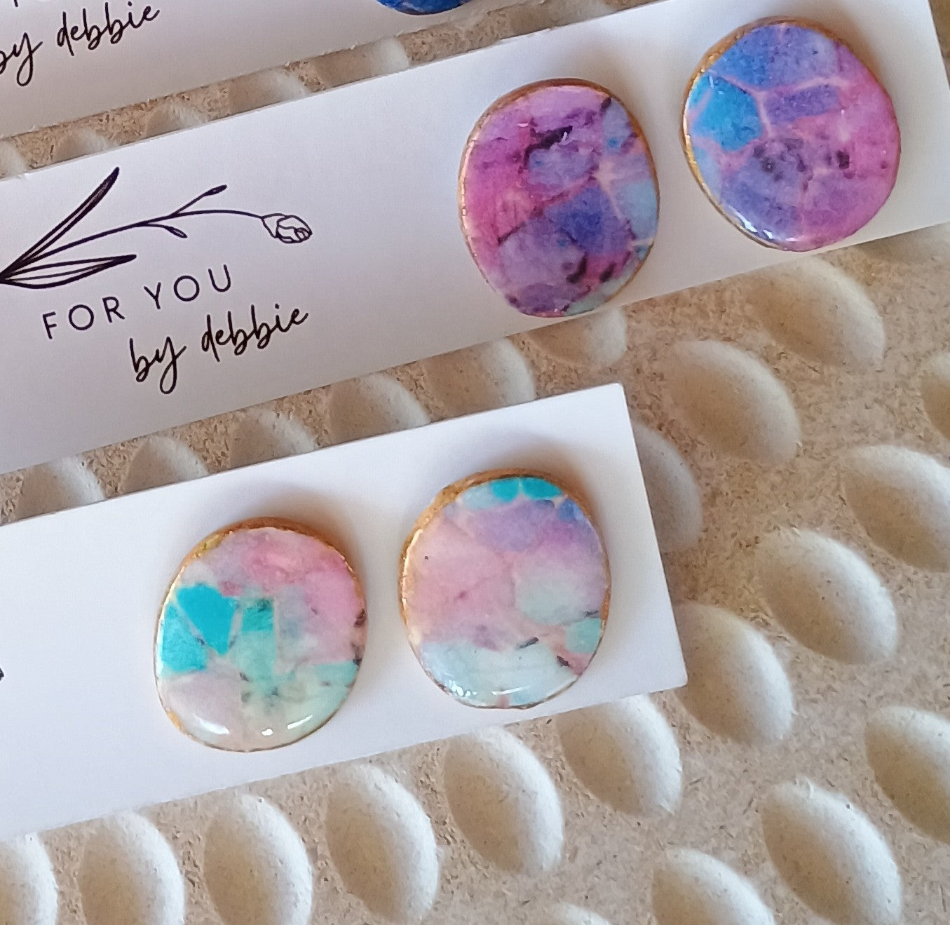 Organic stud earrings- watercolour marble