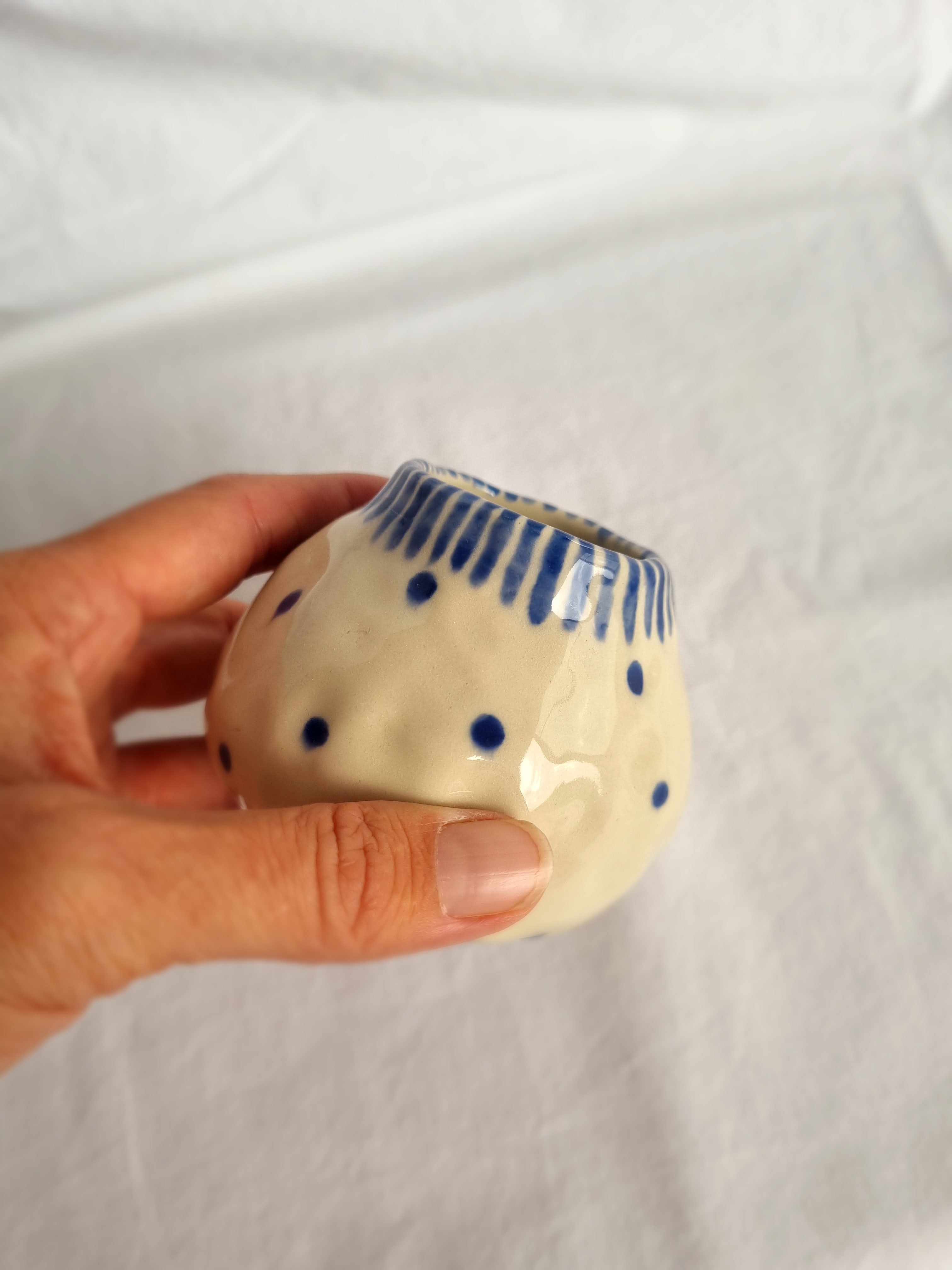 Medium bud vase
