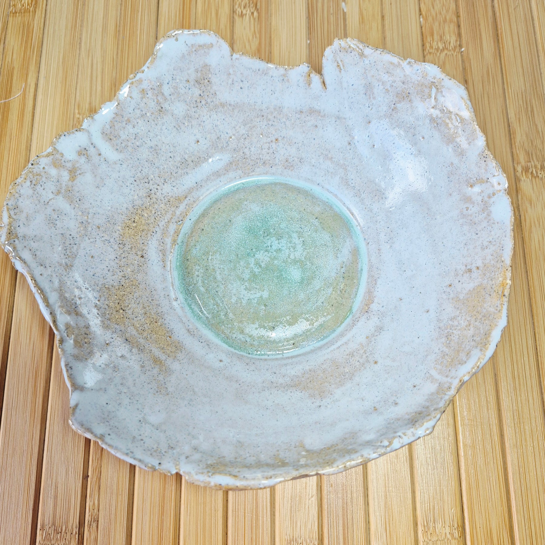 Elegance Ceramic Bowl with Vibrant Base