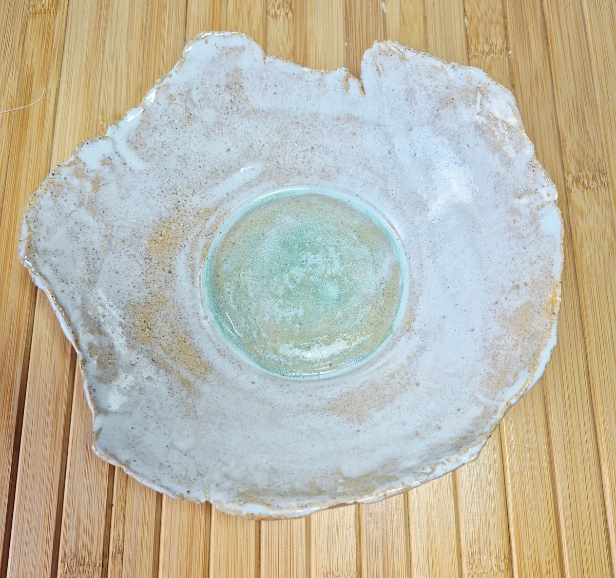 Elegance Ceramic Bowl with Vibrant Base