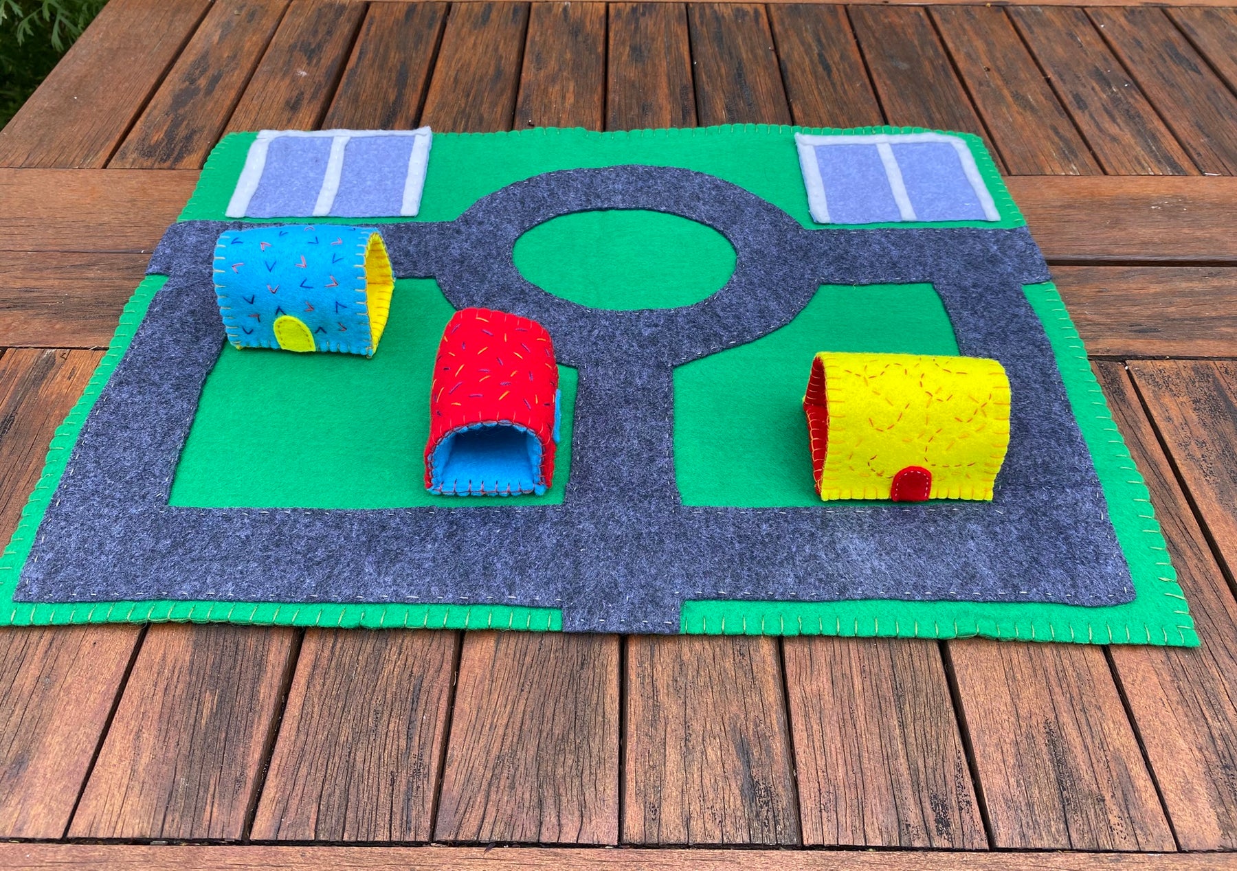 Car Play Felt Mat