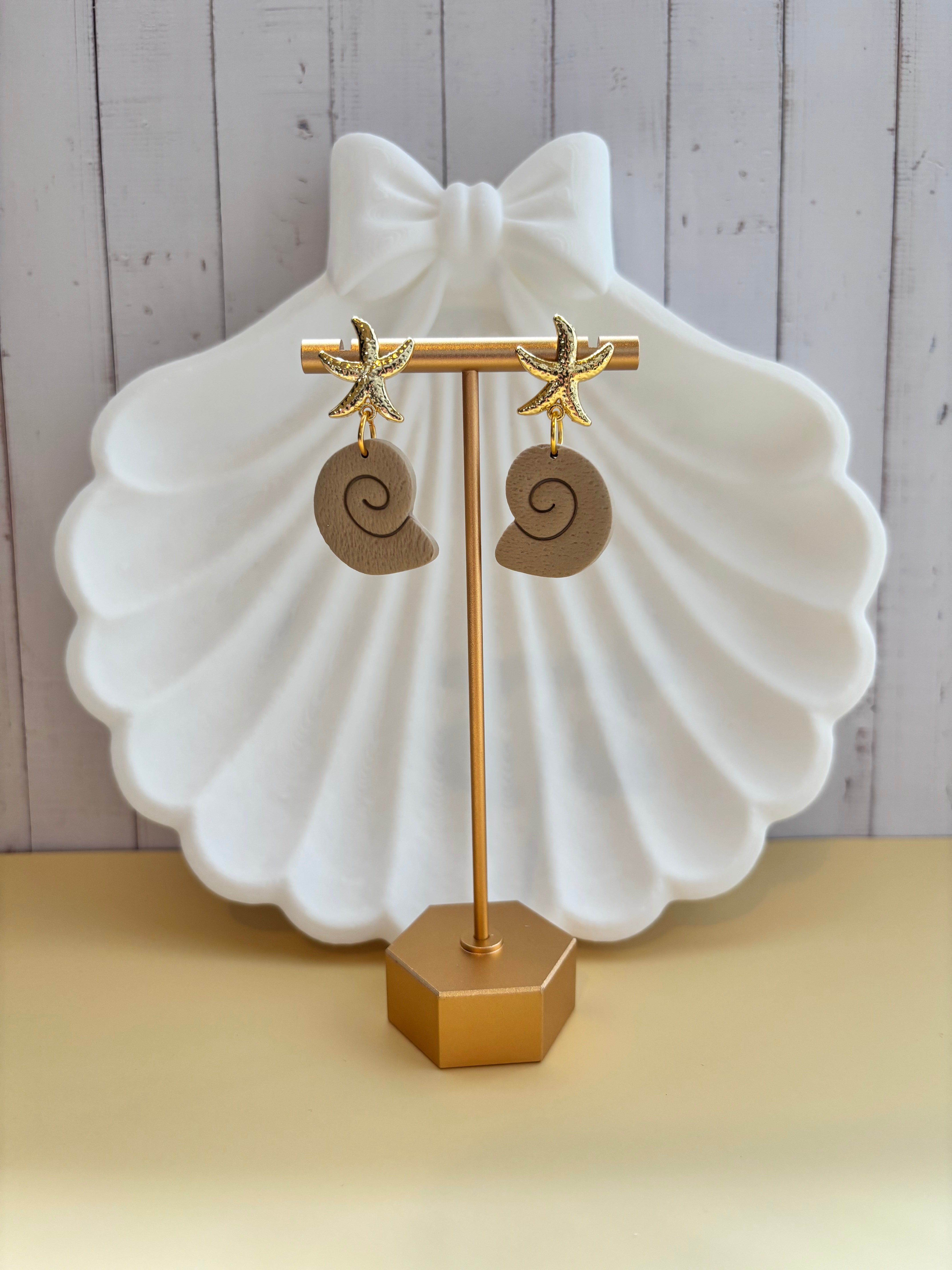 Seaside Stories | Starfish & Spiral Shell Drop Earrings