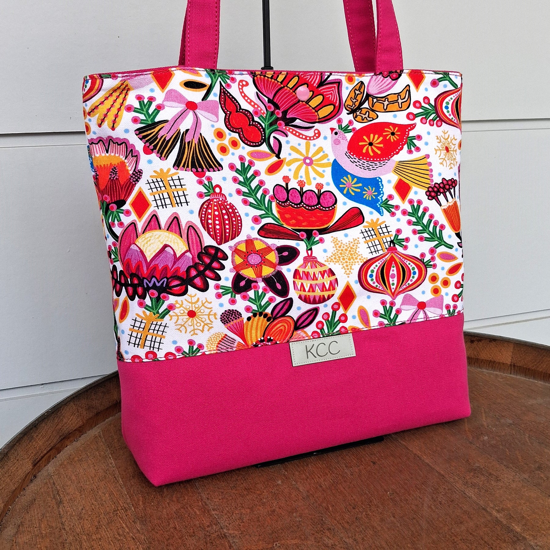 Quietly Christmas - Medium sized Tote Bag