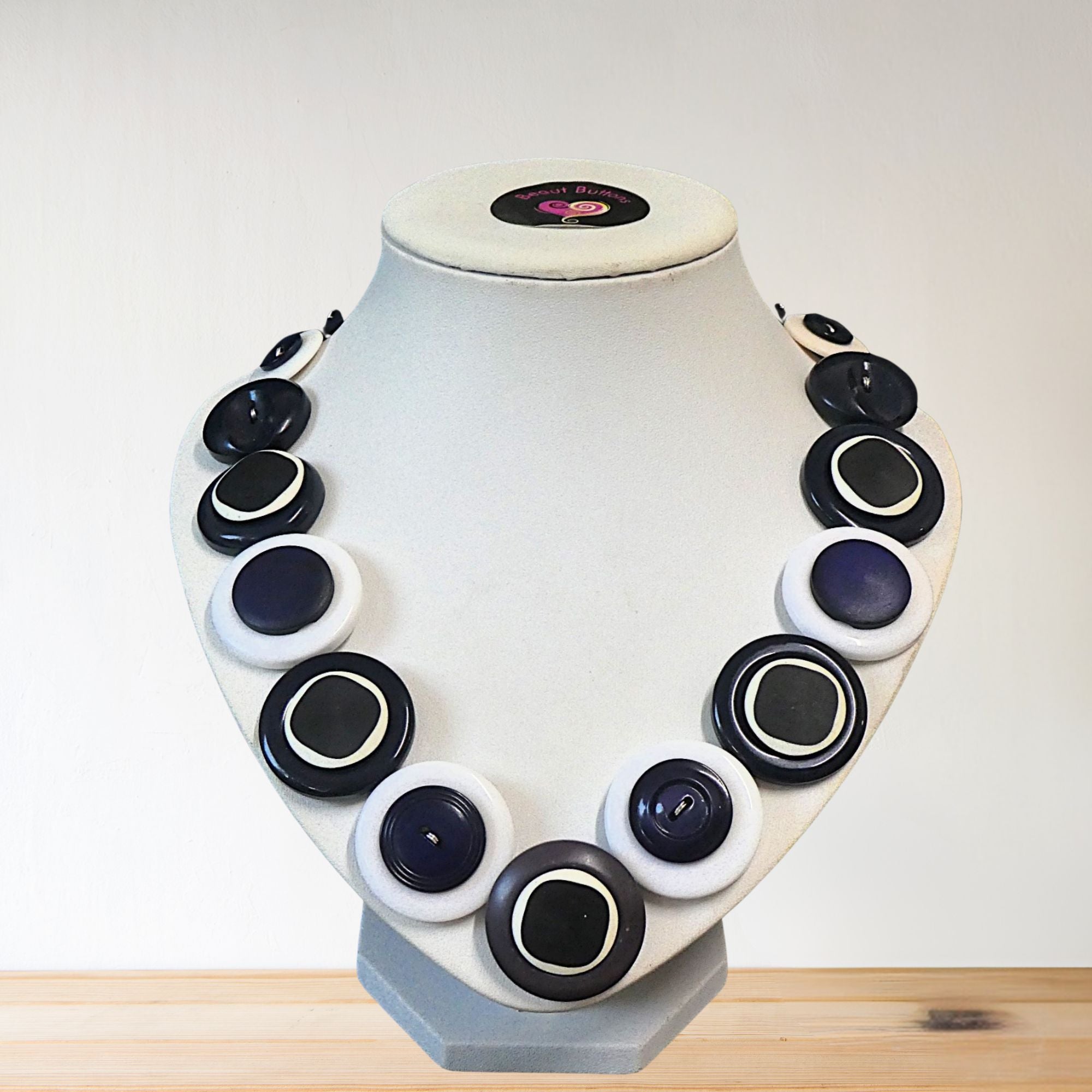 Button necklace - In the Navy