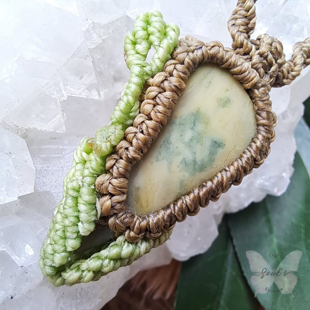 Lemon Chrysoprase Micro Macramé Necklace