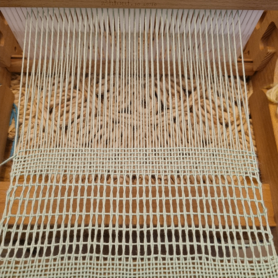 'Beyond the plain weave' collection green cotton scarf