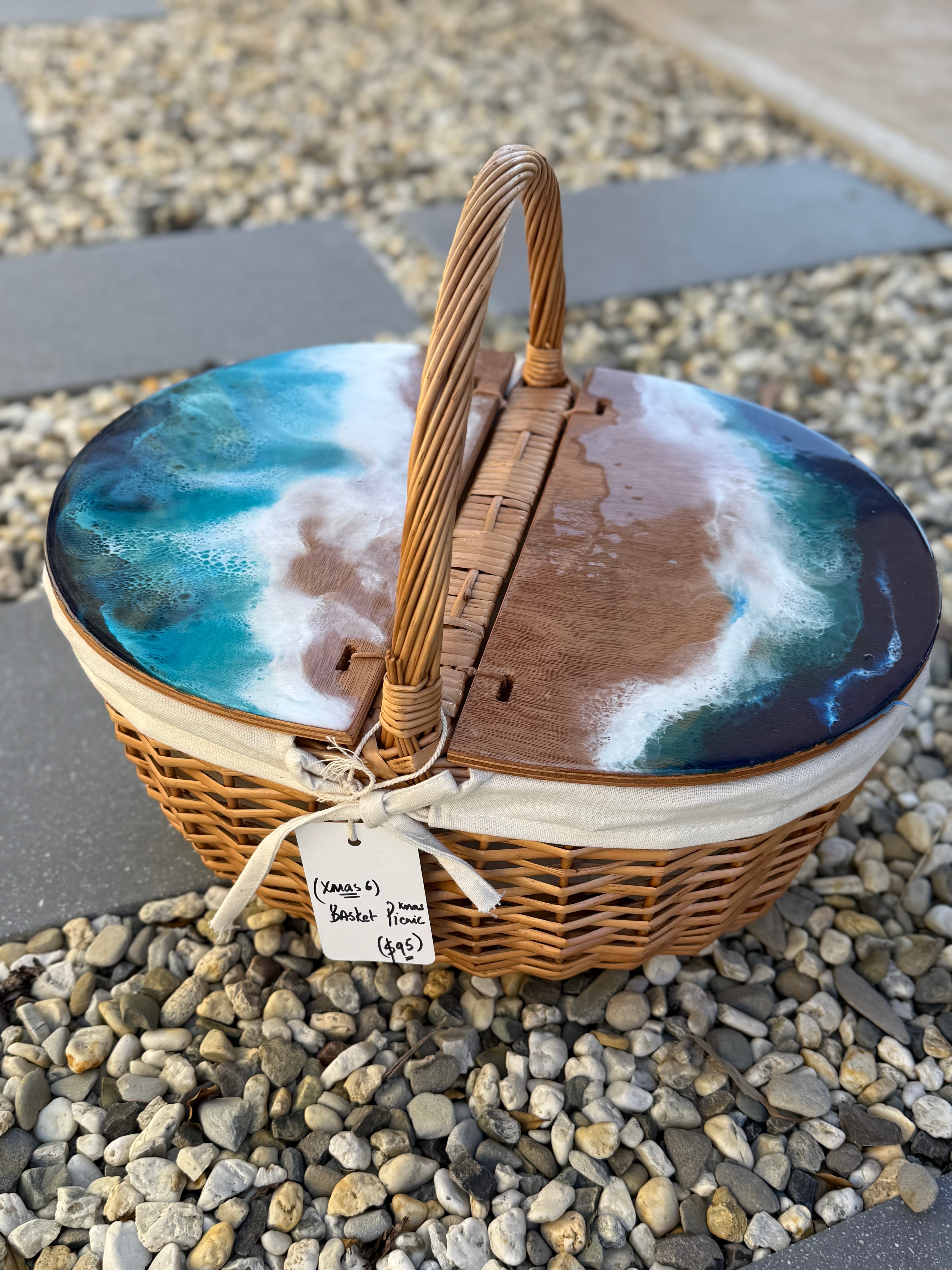 Picnic basket | picnic | Beachside | homeware | home decor |