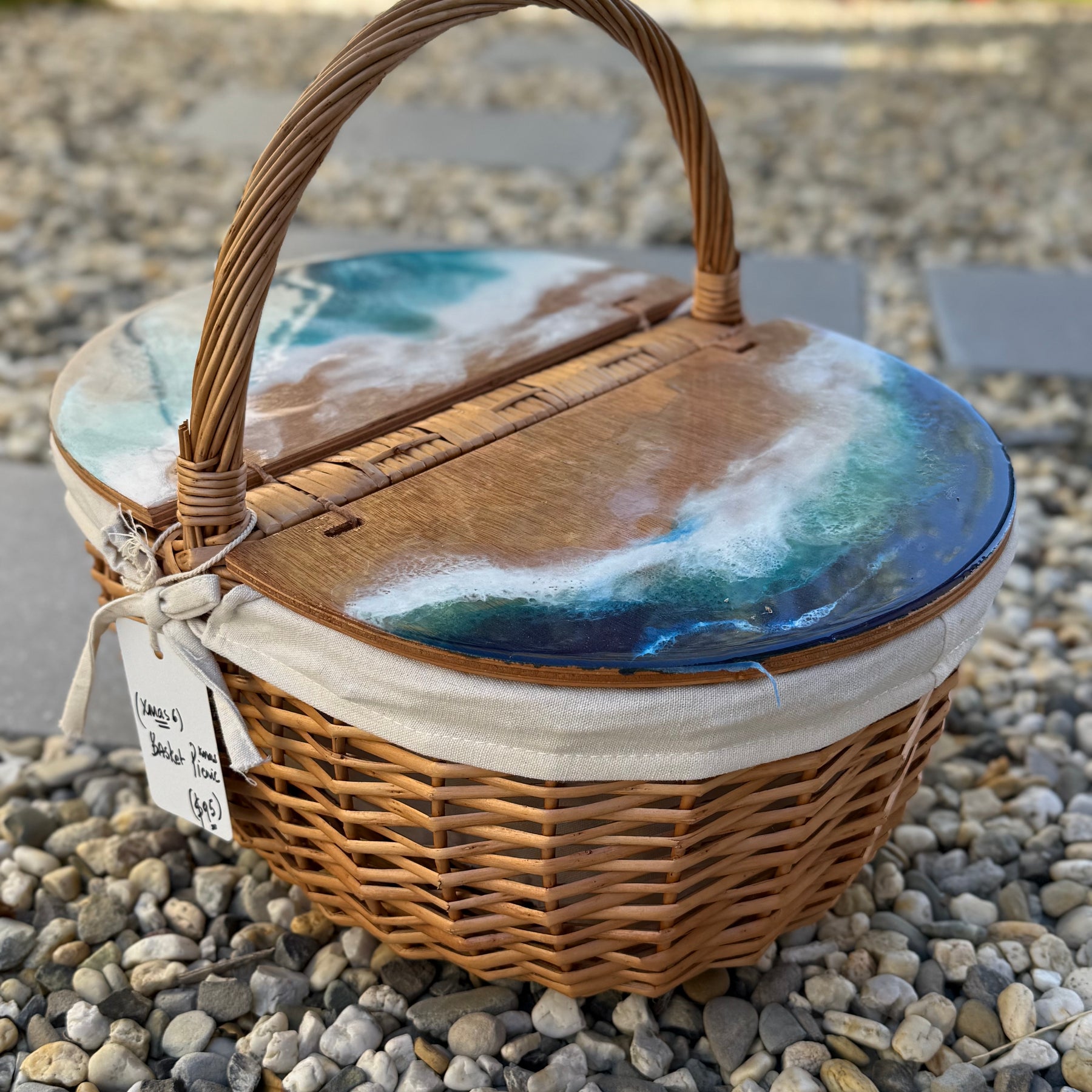 Picnic basket | picnic | Beachside | homeware | home decor |