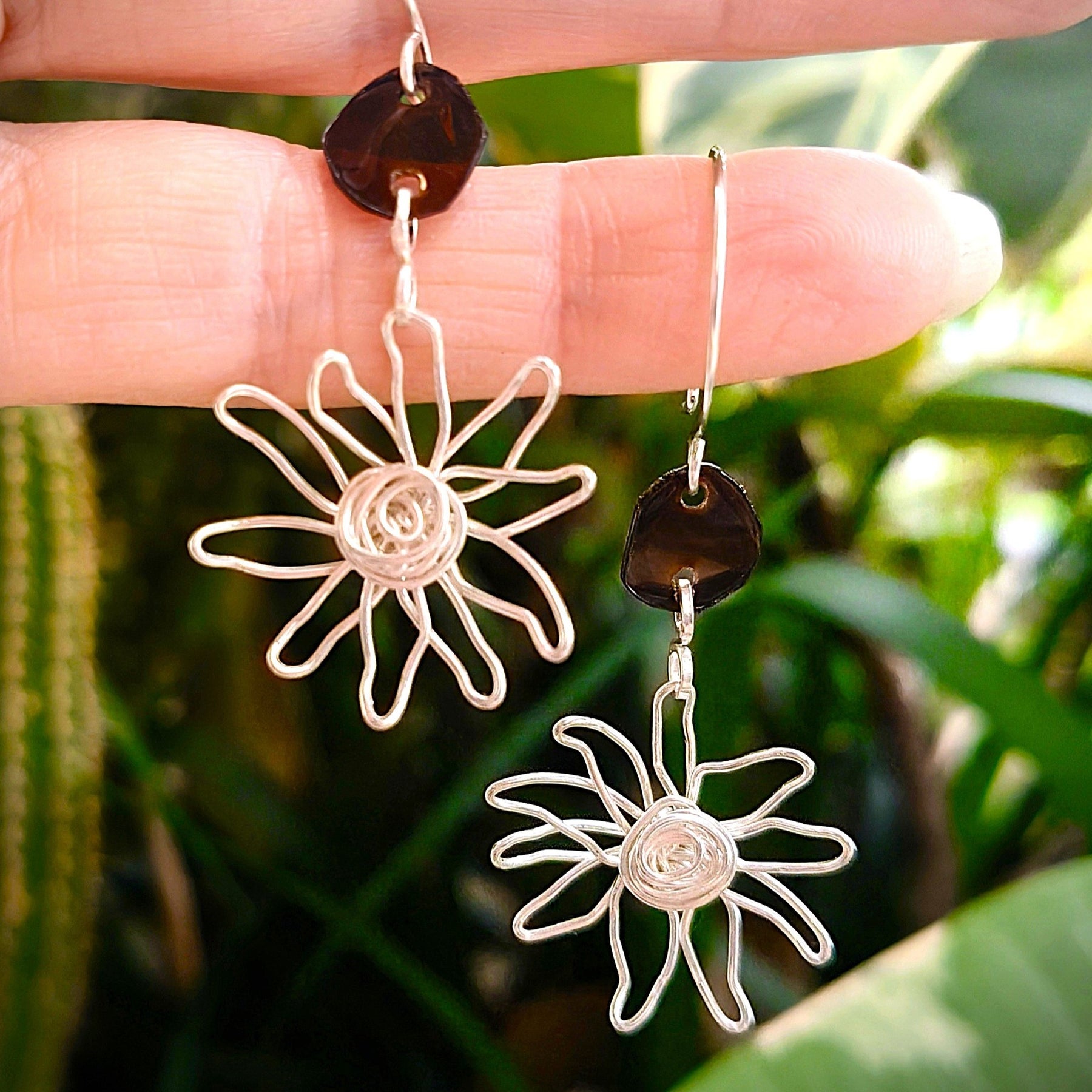 Daisy If I Do | sterling silver flower earrings