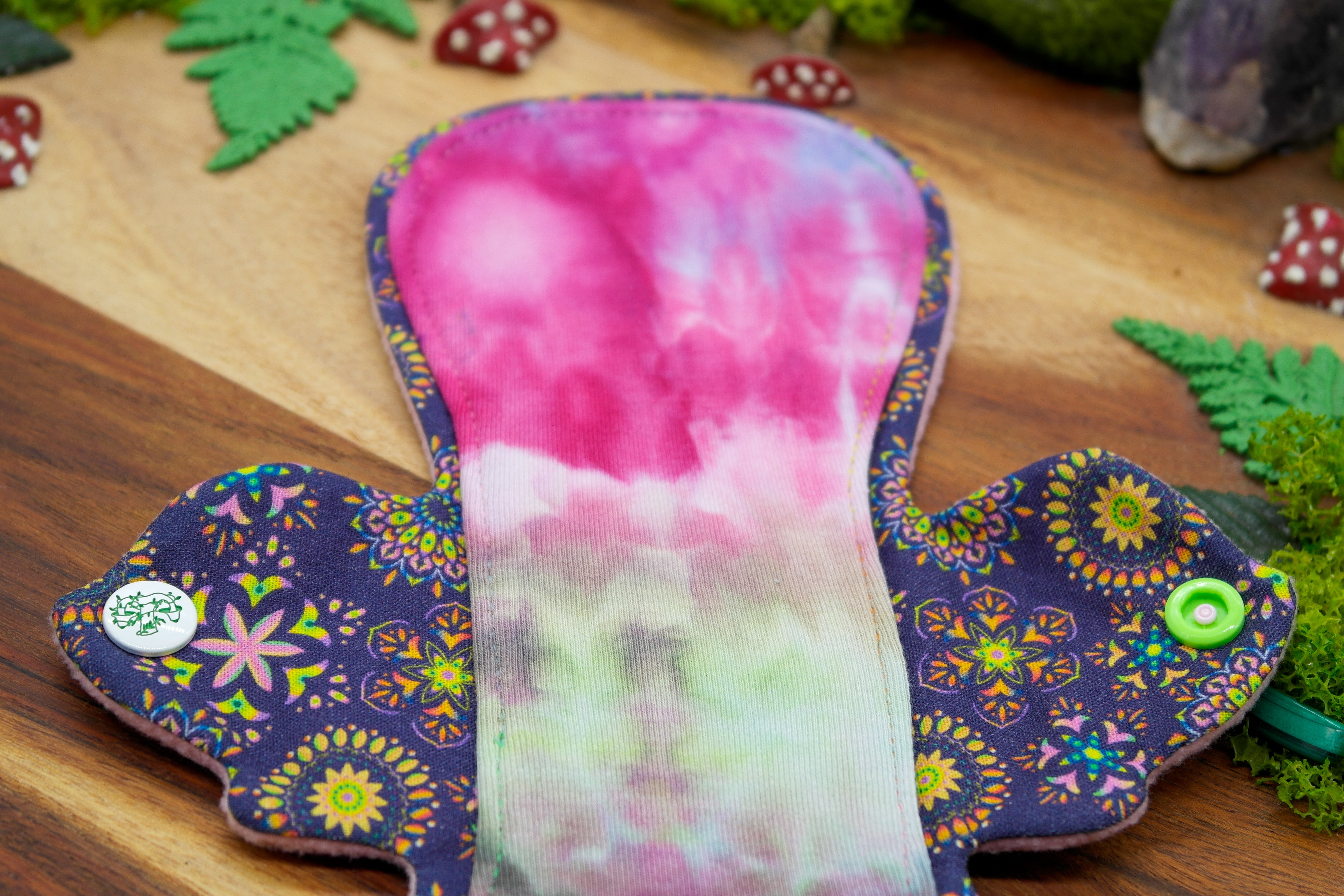 period self care Reusable cloth pad 10" Moderate (Flutter) - hippie vibes