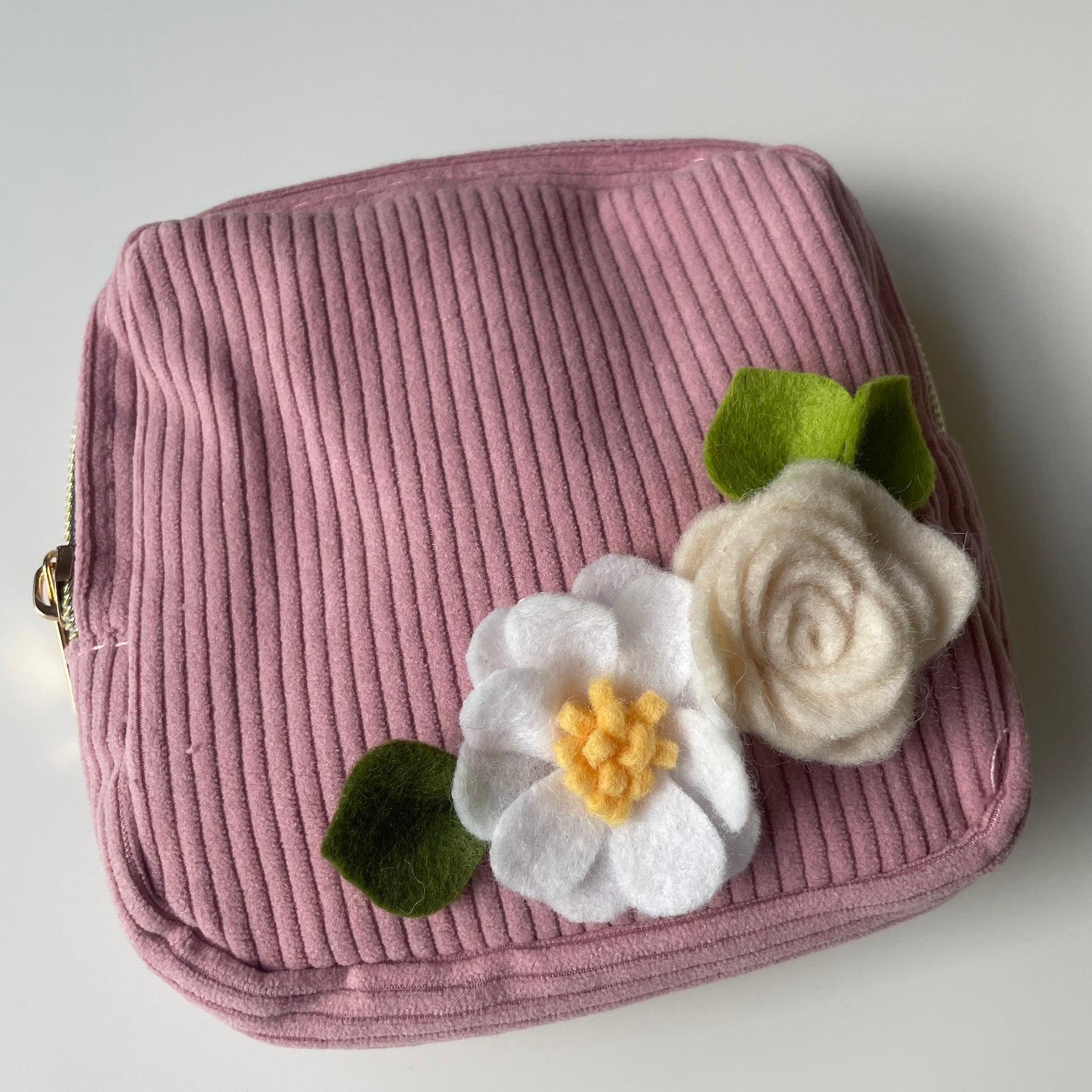 Petite Bloom Pouch