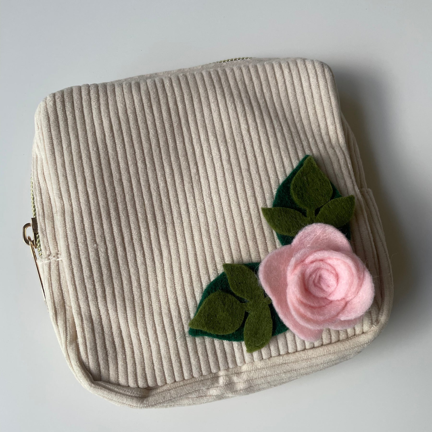 Petite Bloom Pouch
