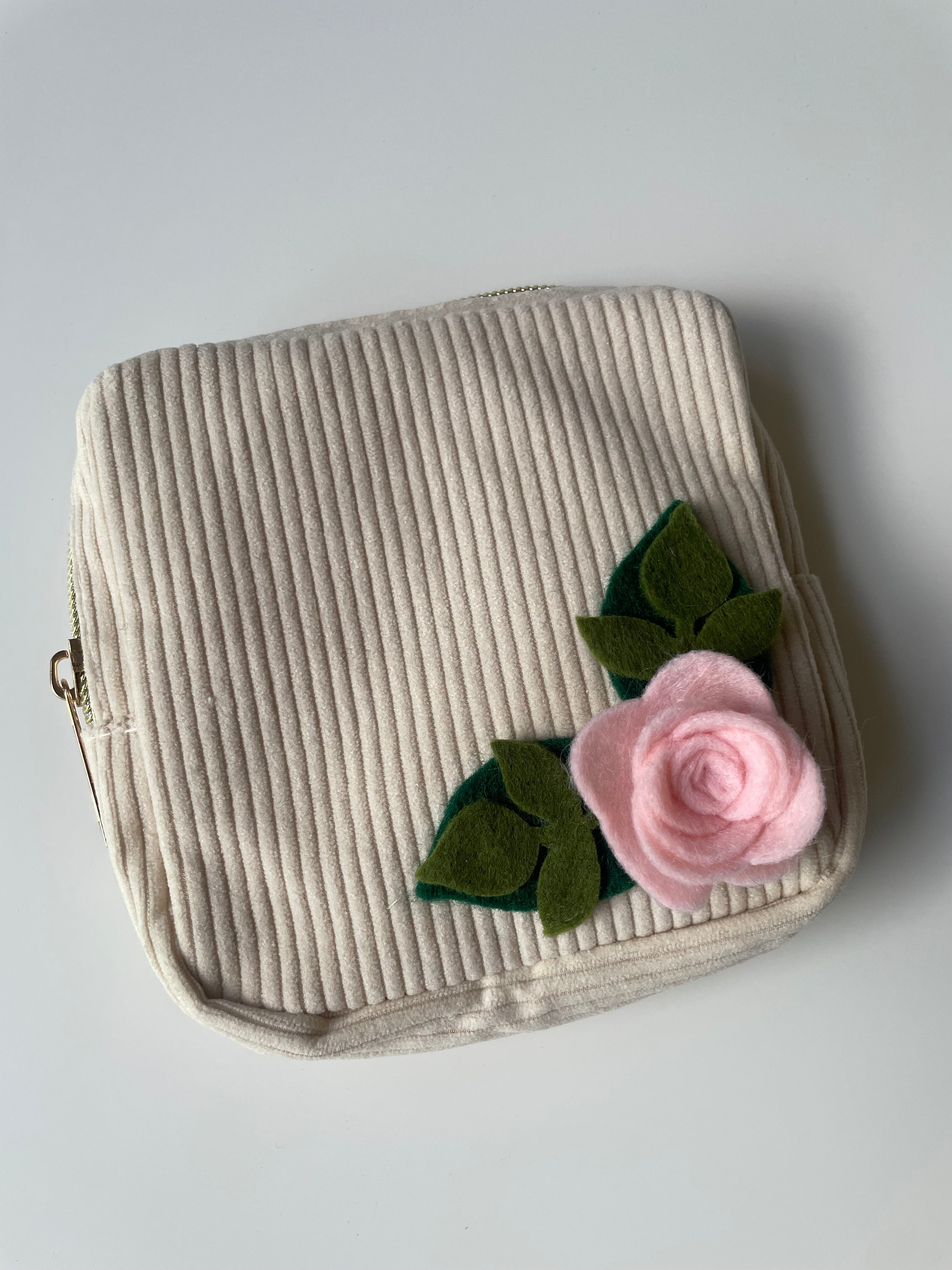 Petite Bloom Pouch