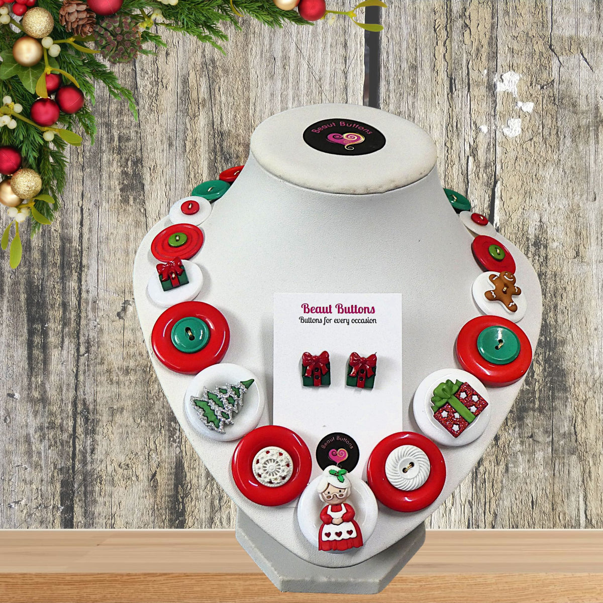 Mrs Christmas button necklace