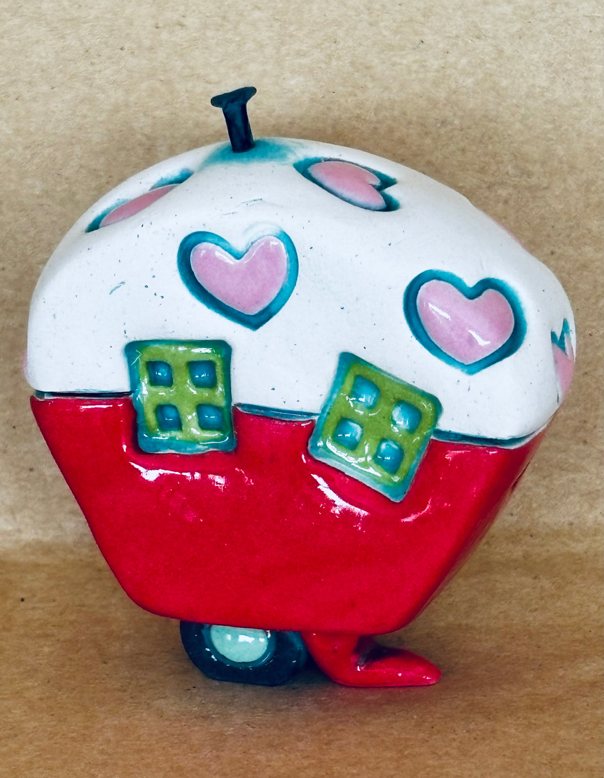 Small Retro Collectable Ceramic Caravan 14