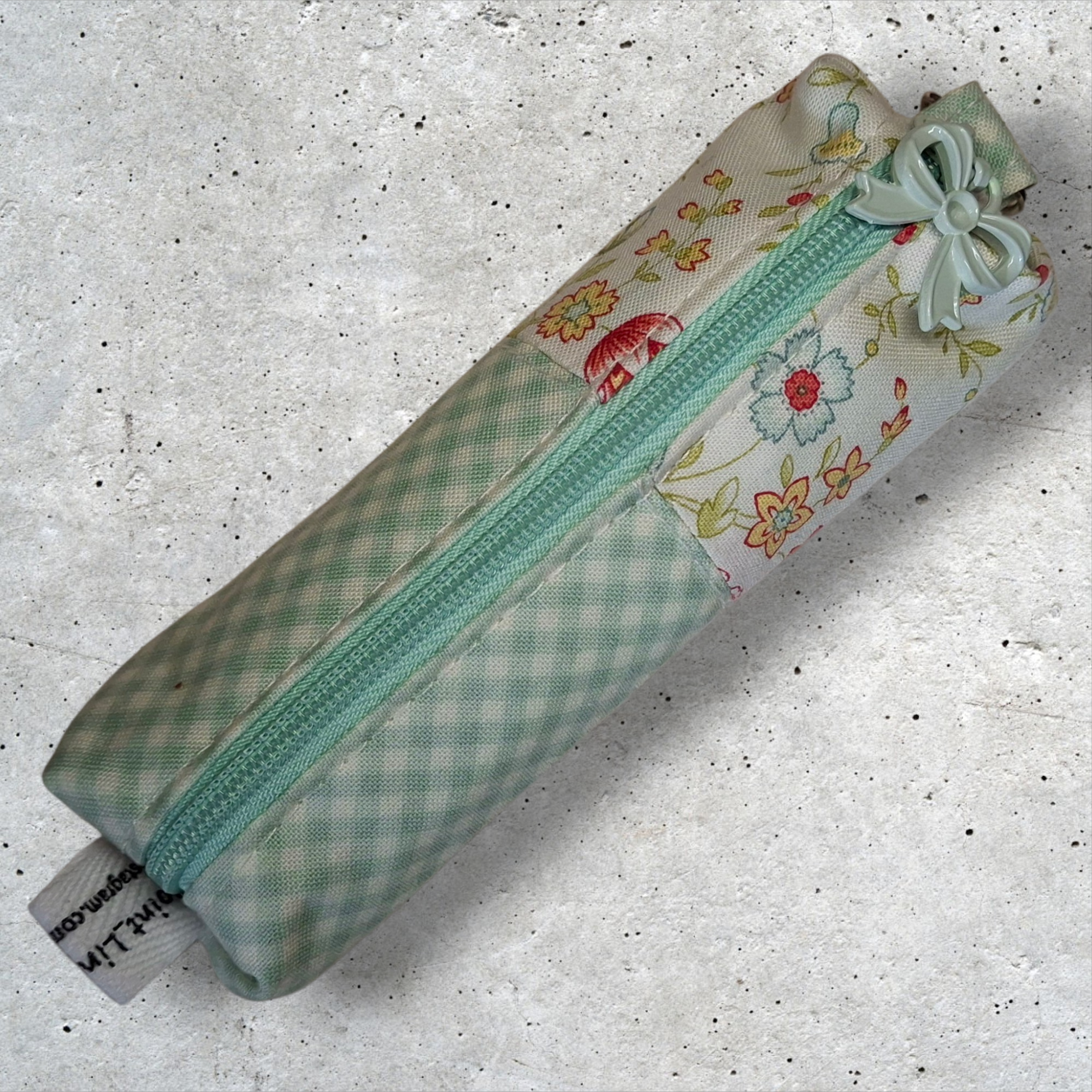 Mini Makeup Pouch (Blue/Green)