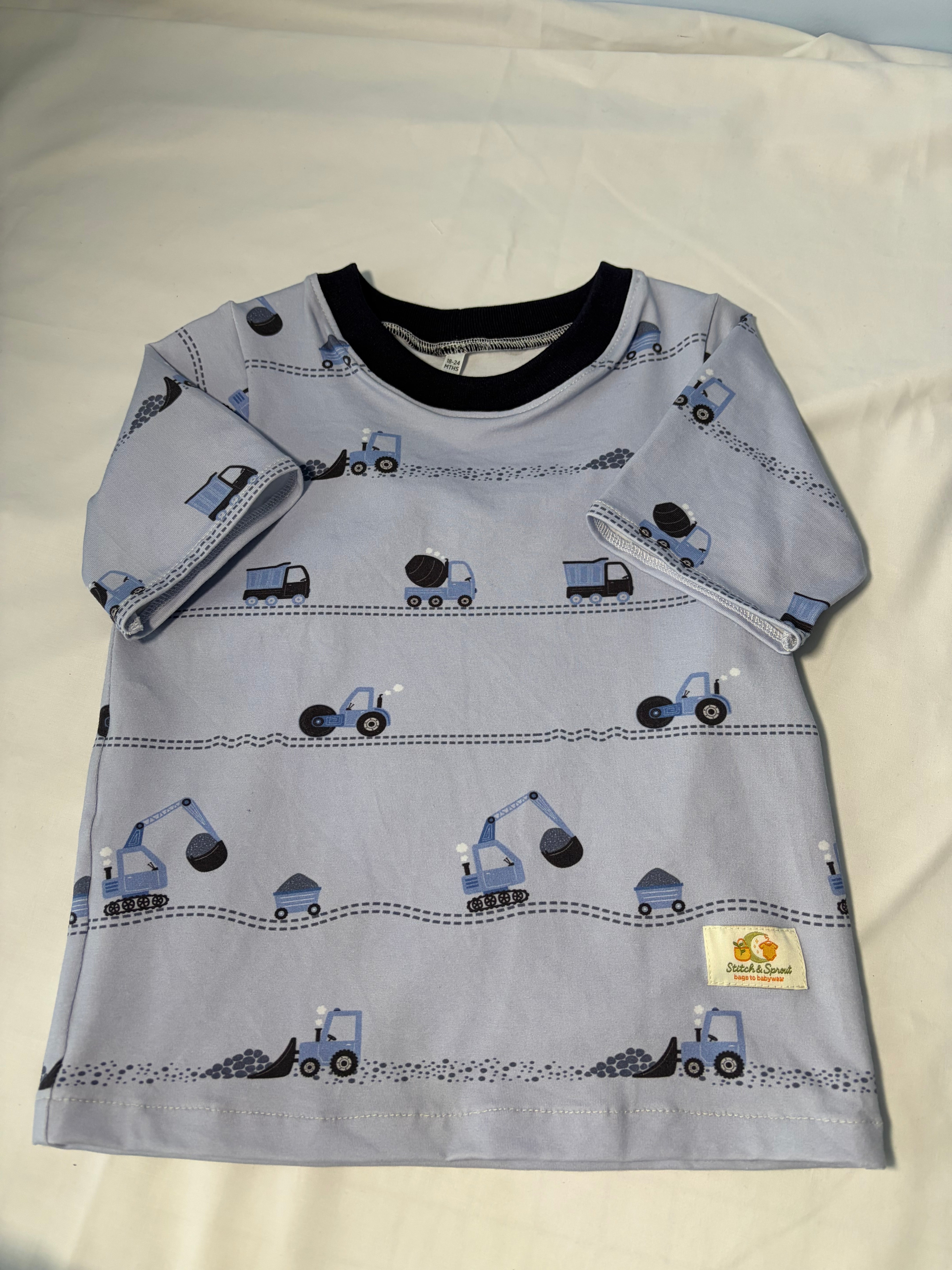EOFY SALE EARTHMOVERS TEE SHIRT 2-3 YEARS