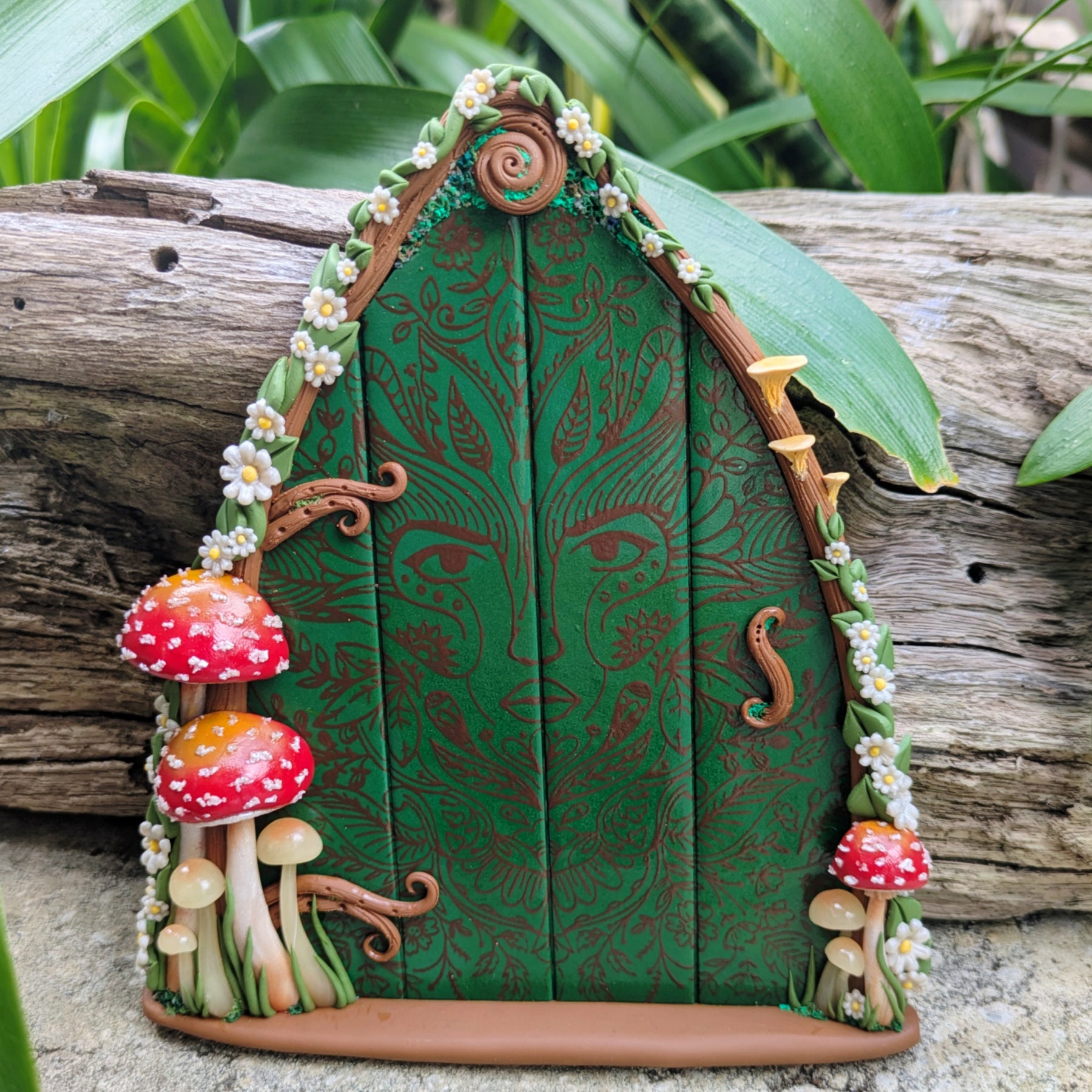 Enchanted Green Lady Woodland Fairy Door