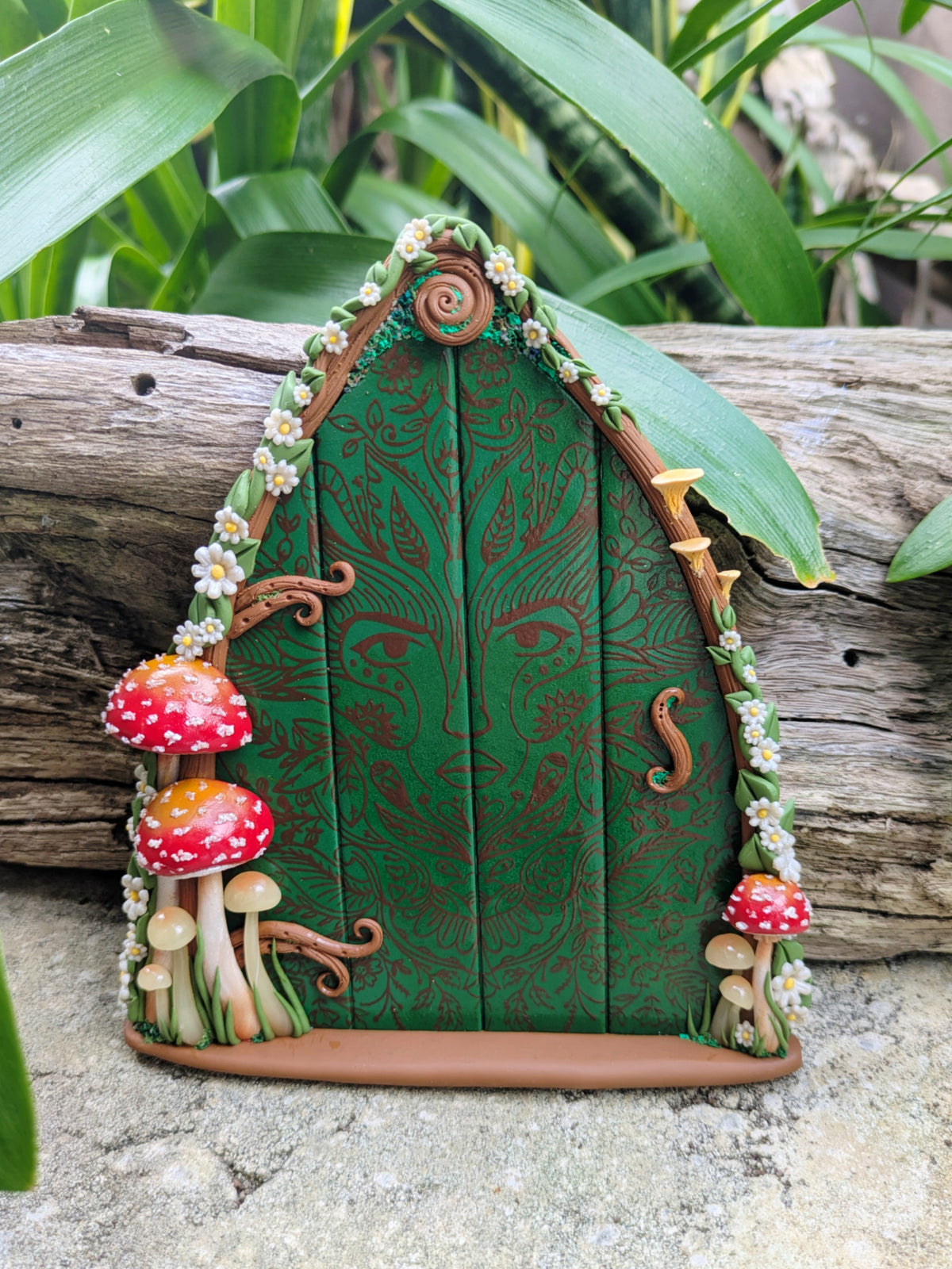 Enchanted Green Lady Woodland Fairy Door