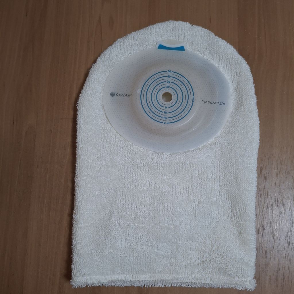 STOMA BAG COVER LARGE CREAM TOWELING  Suitable for Ileostomy, Colostomy, Urostomy