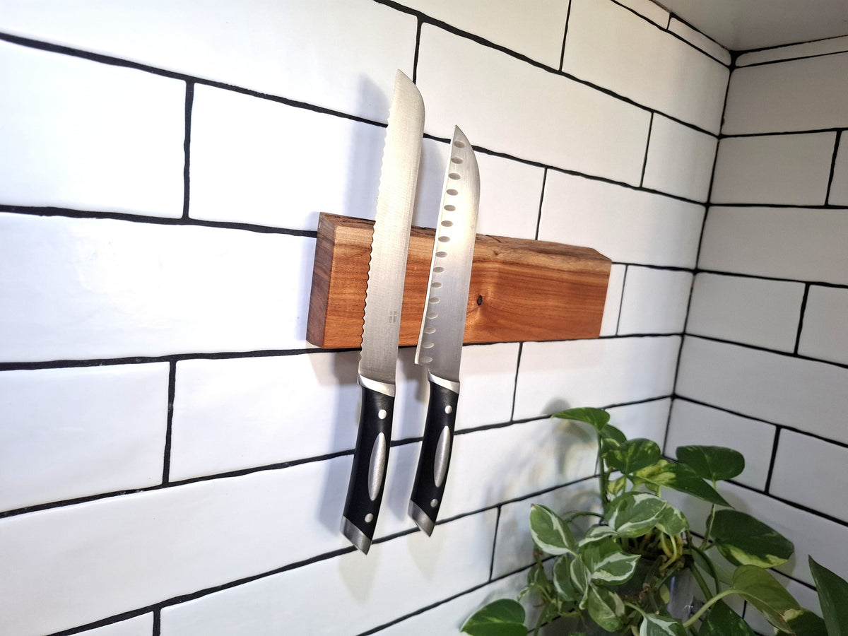 Handmade Wooden Magnetic Knife Holder: Wall-Mounted Kitchen Rack