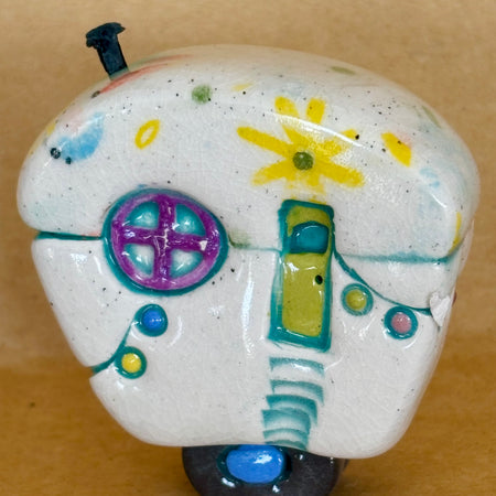 Small Retro Collectable Ceramic Caravan 10