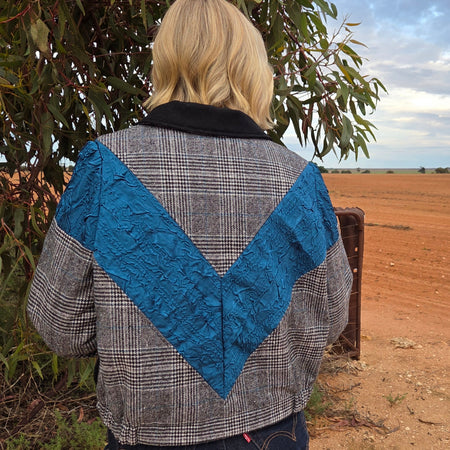 Blue Lagoon - Retro Bomber jacket - S/M