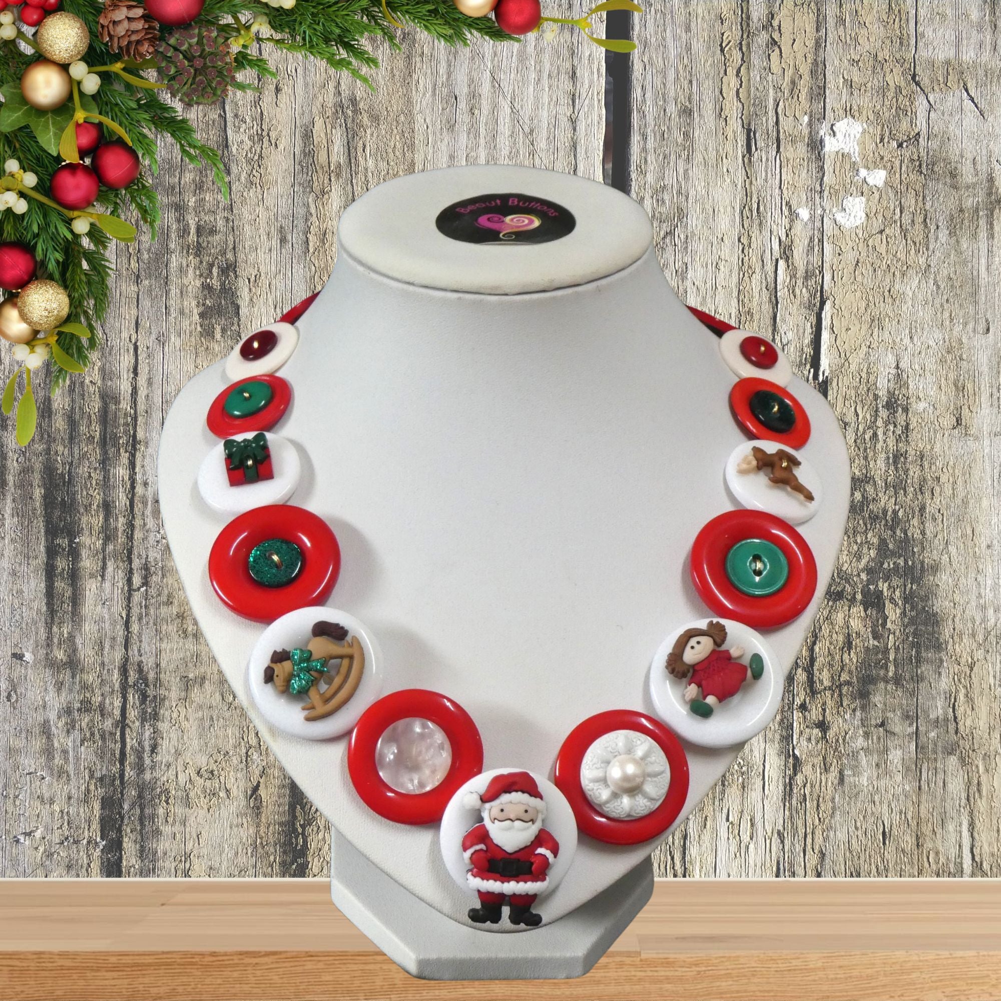 Button necklace - Santa's Toys