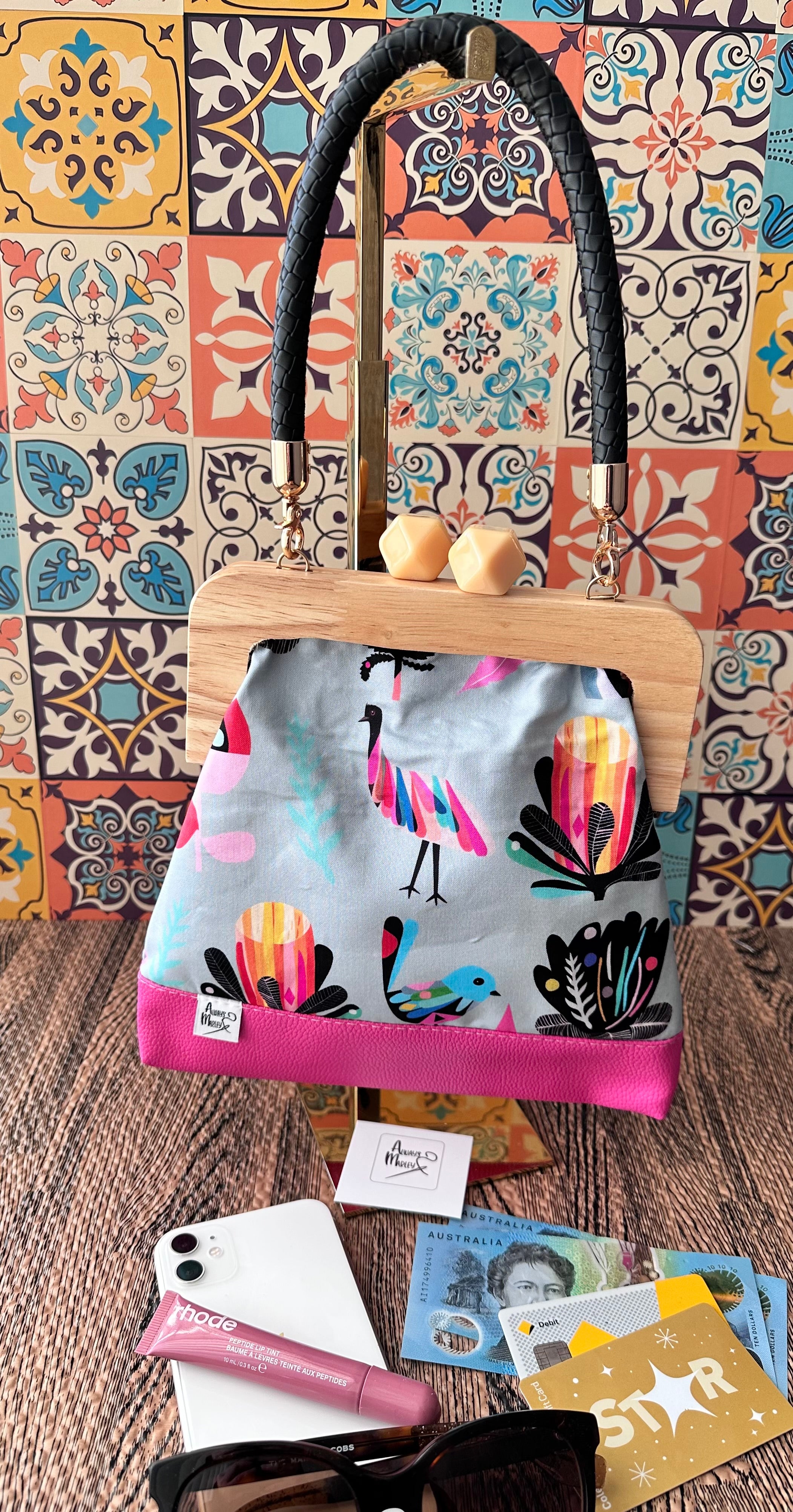 Kiss Lock Clutch with Vinyl Handle