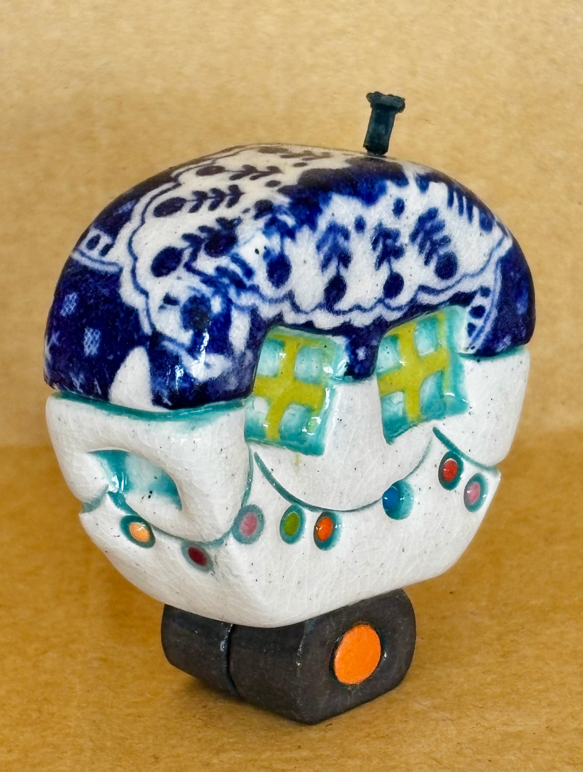 Small Retro Collectable Ceramic Caravan 15