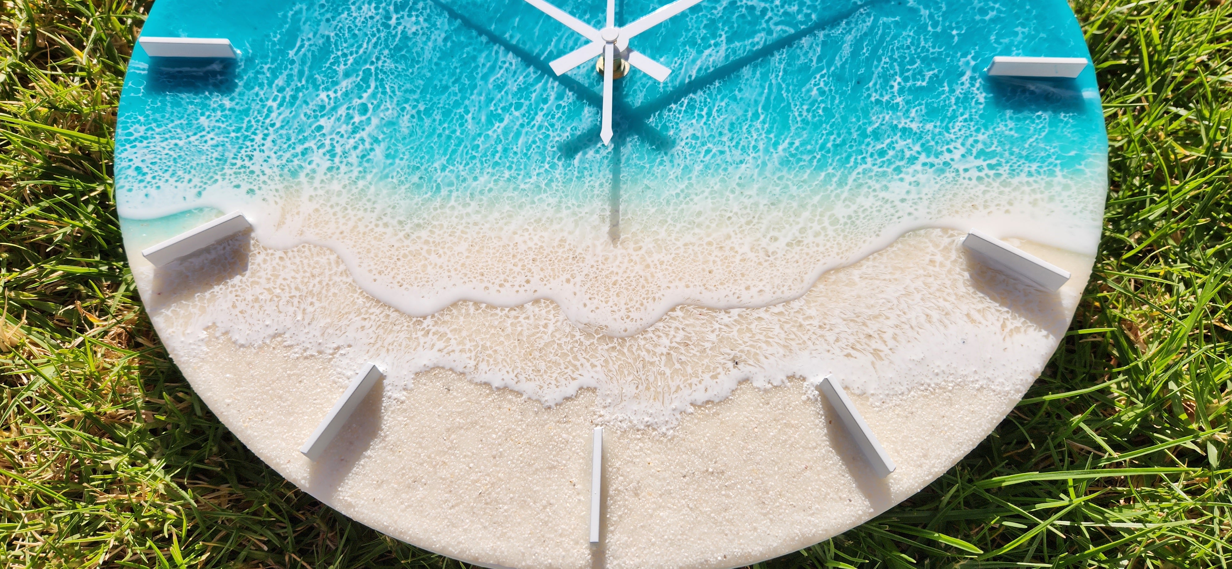 40 cm Dark Turquoise Beach Resin Art Wall Clock
