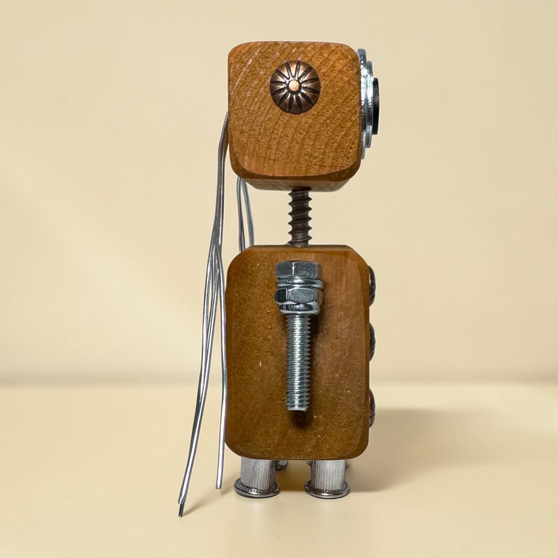Alicia - Wooden Steampunk Robot
