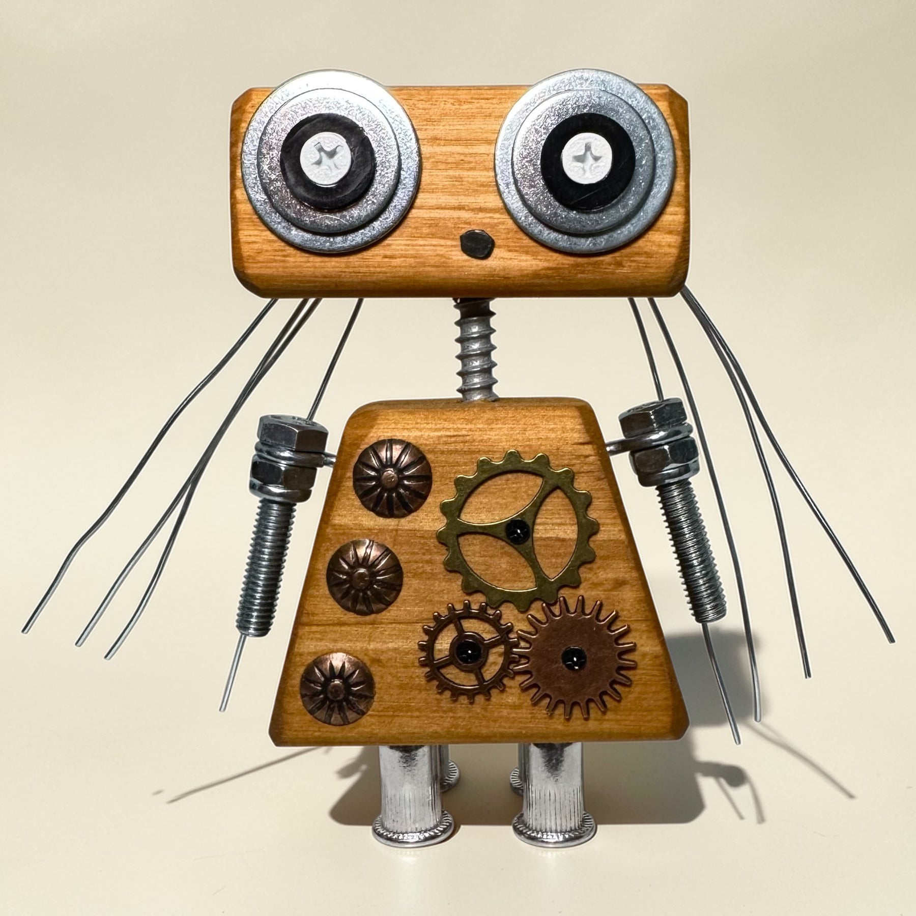 Alicia - Wooden Steampunk Robot
