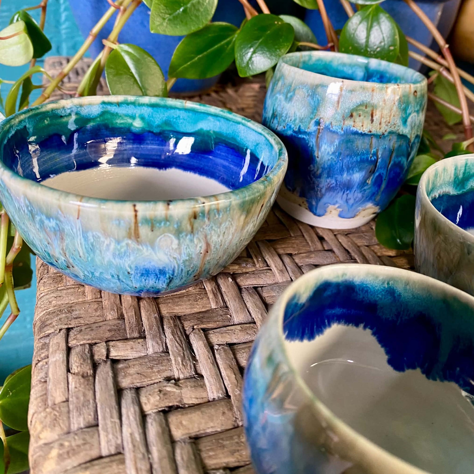 Beachy bowls and expresso hug mug