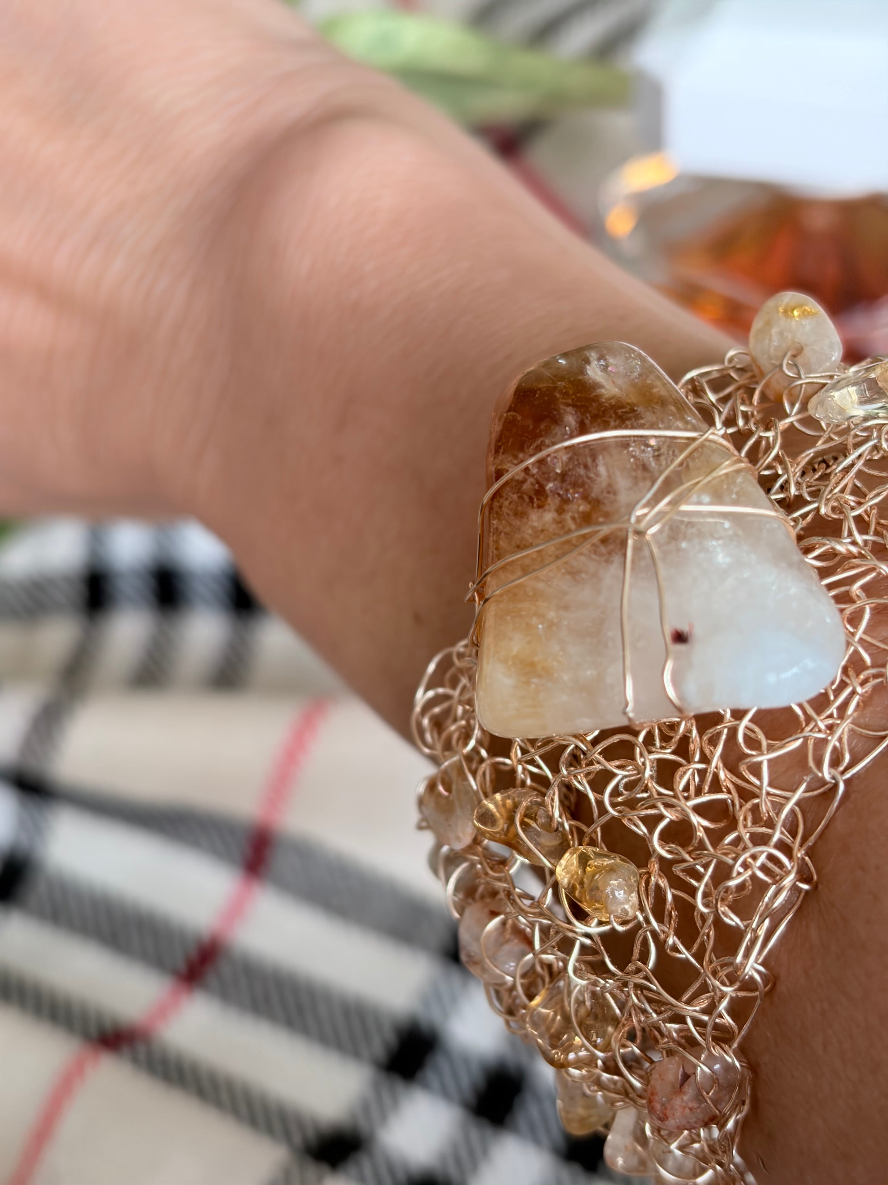 Lumière – Citrine Crochet Bracelet