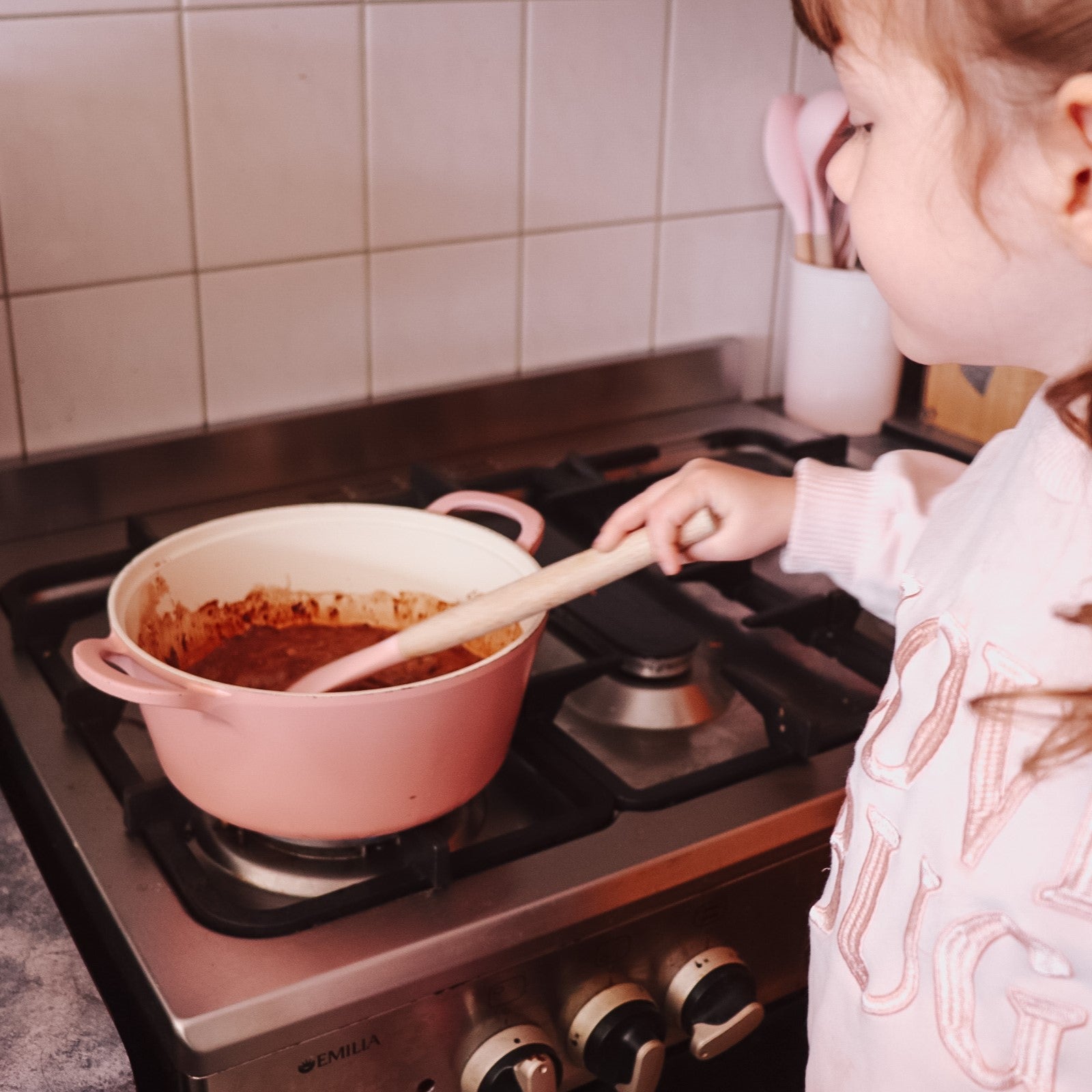 EASTER Isla Dream Hot Chocolate Drink Mix in a Bottle