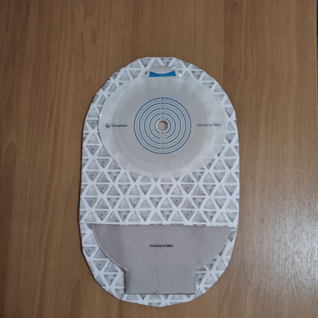 STOMA BAG COVER LARGE  Suitable for Ileostomy, Colostomy, Urostomy