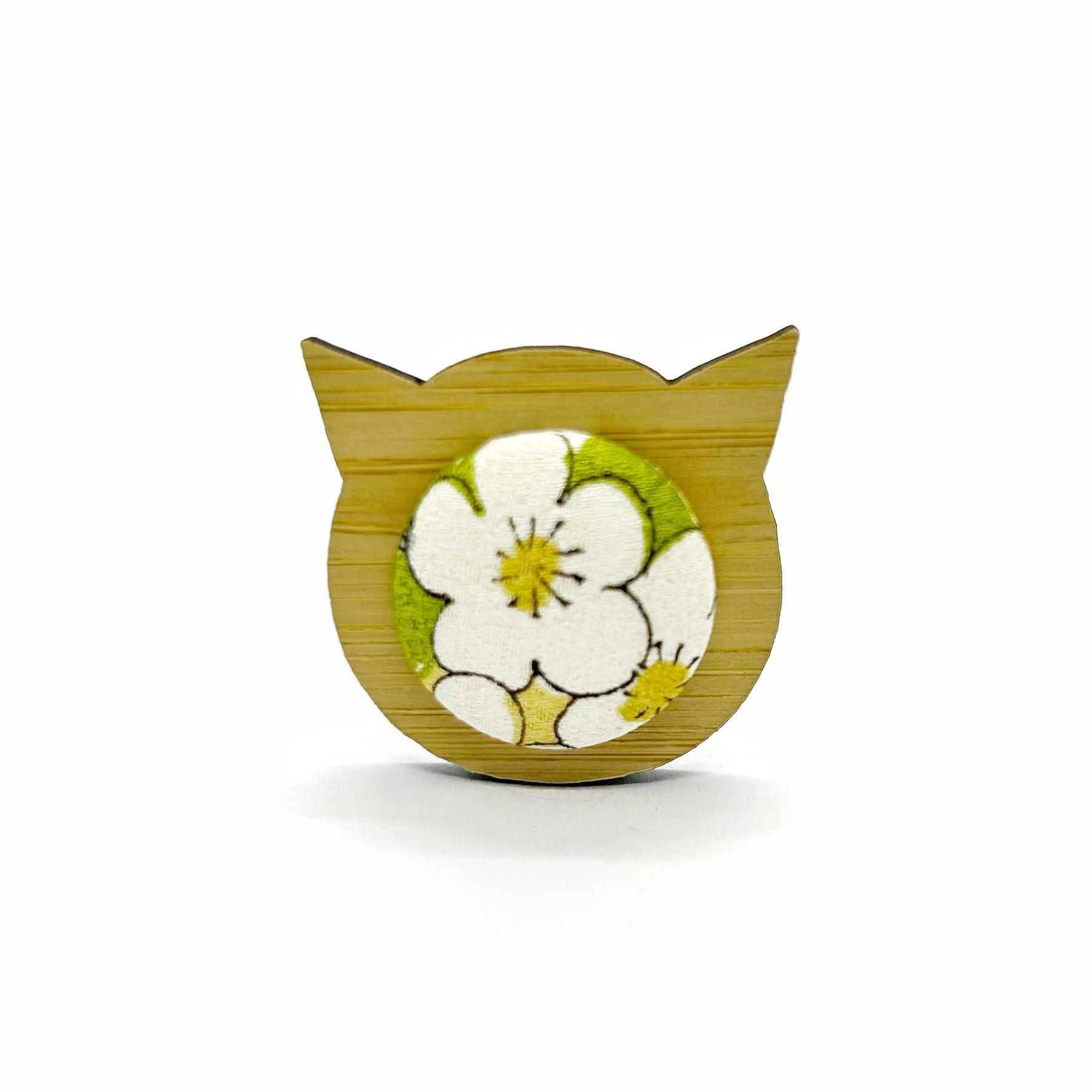Kimono Cat Brooch