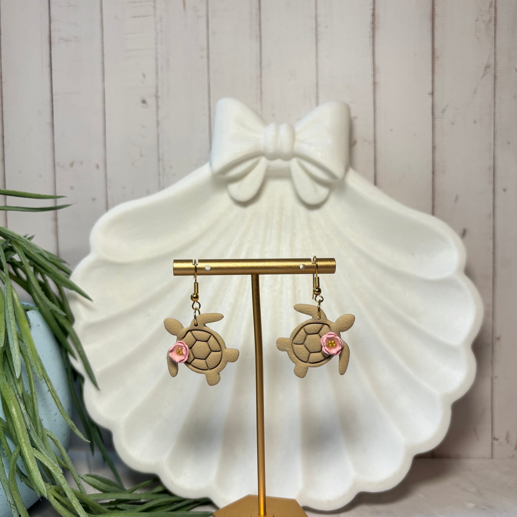 Seaside Stories | Turtle Earrings