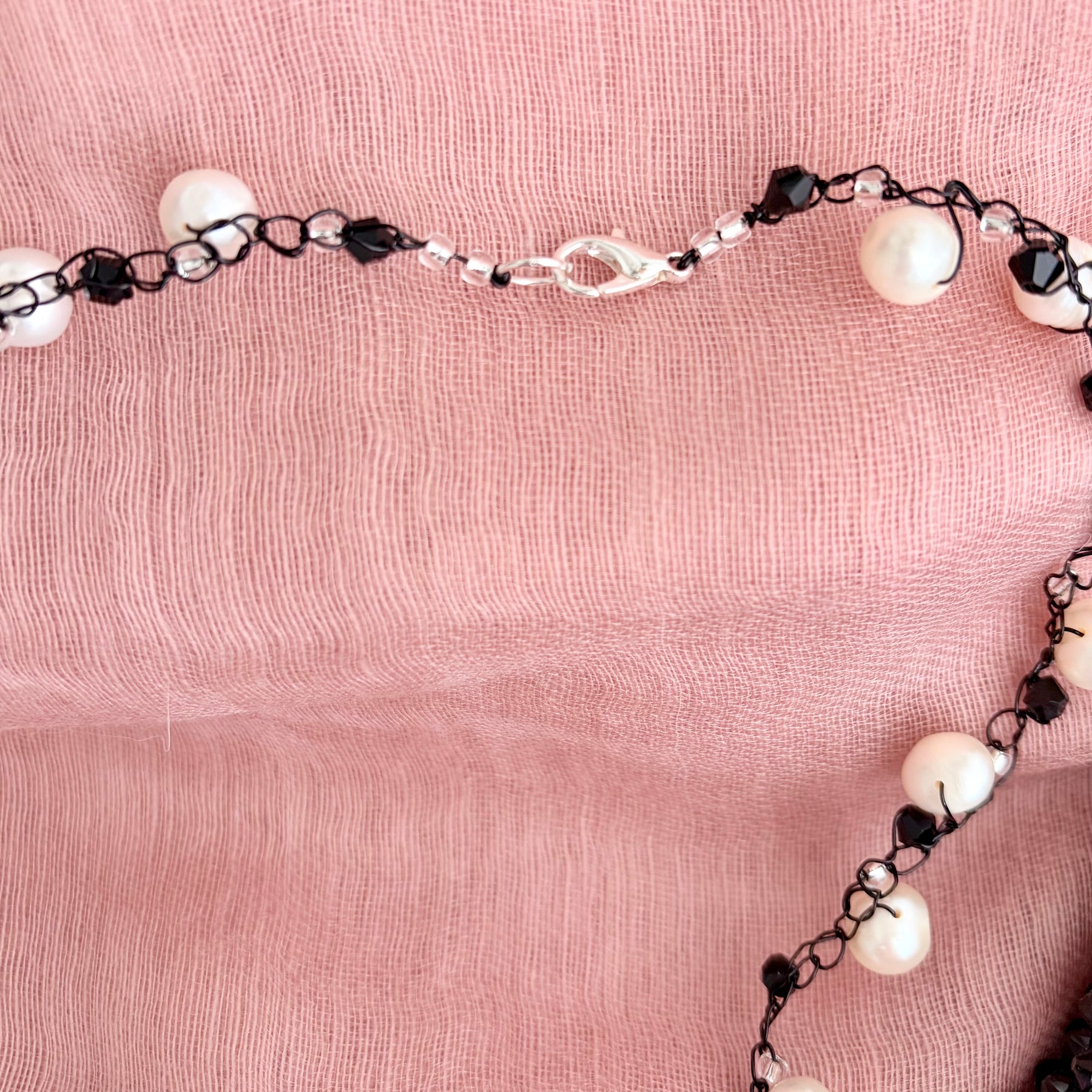 “Black & White” Pearls Crochet Choker