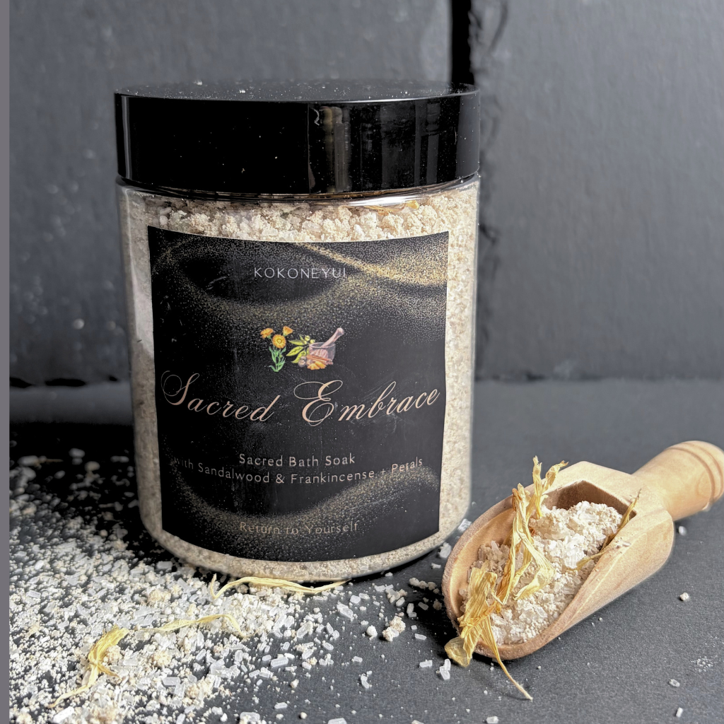 Sacred Embrace Bath Soak | Sandalwood, Frankincense & Mineral Bath Salts