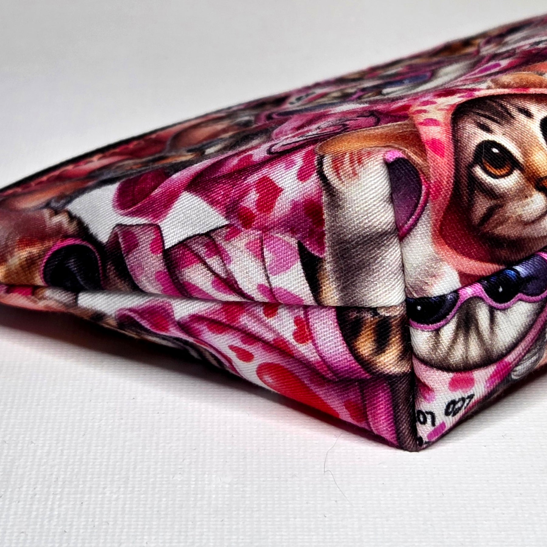 Pencil case in colourful cat fabric