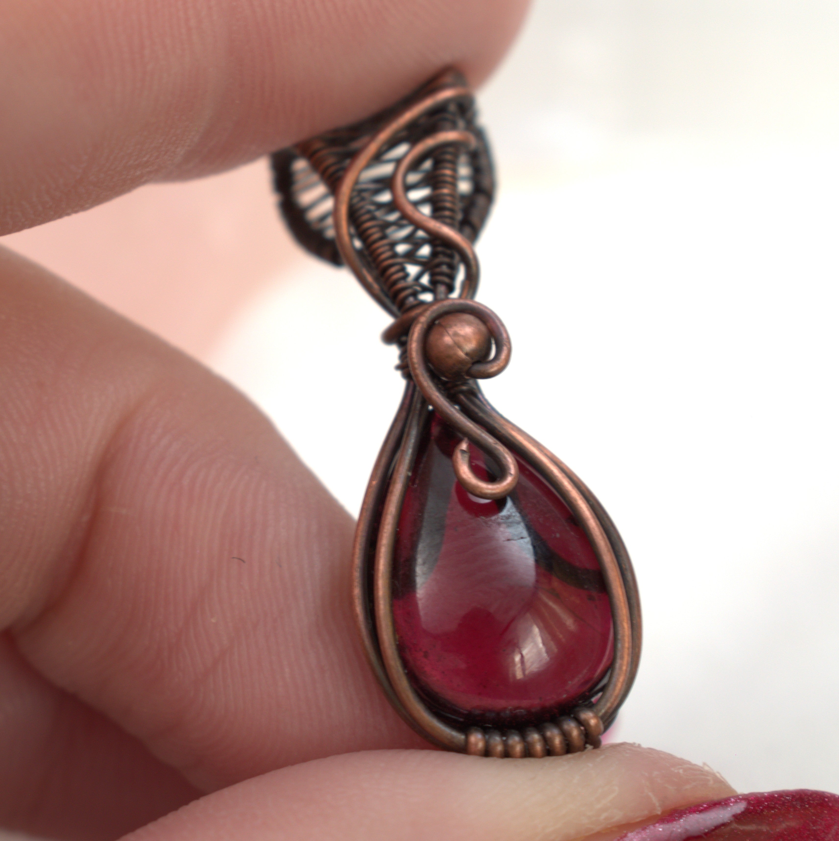 Velvet Ember – Garnet & Copper Pendant.