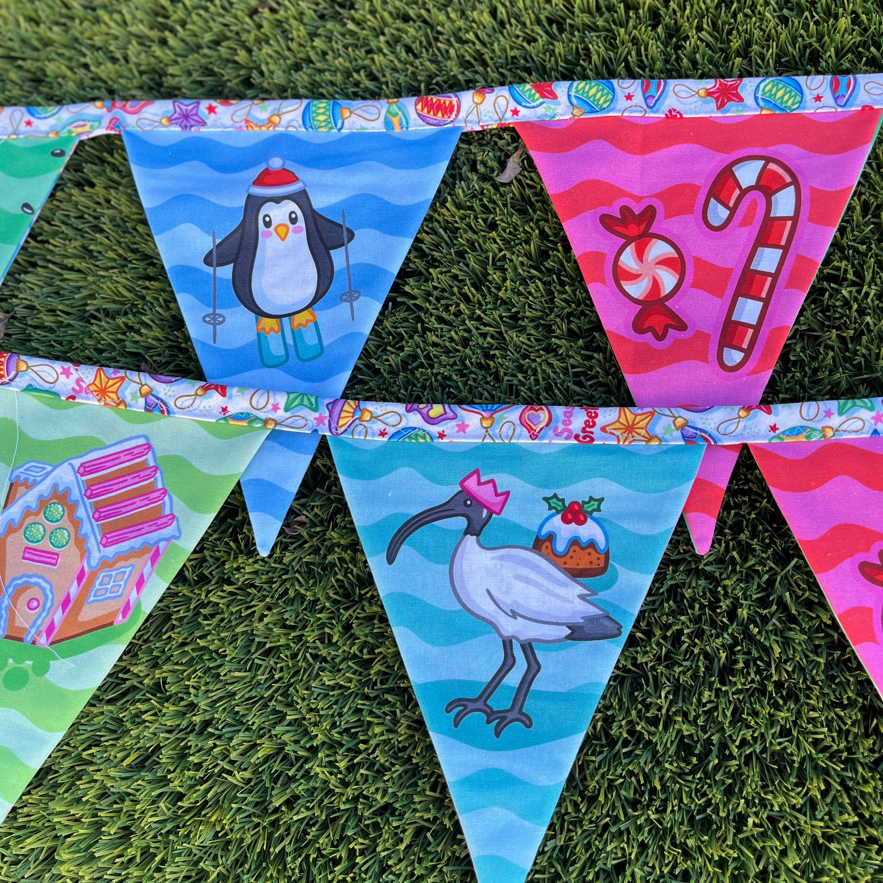 Christmas Bunting – 3m | Double-Sided | Featuring the Iconic QLD Bin Chicken