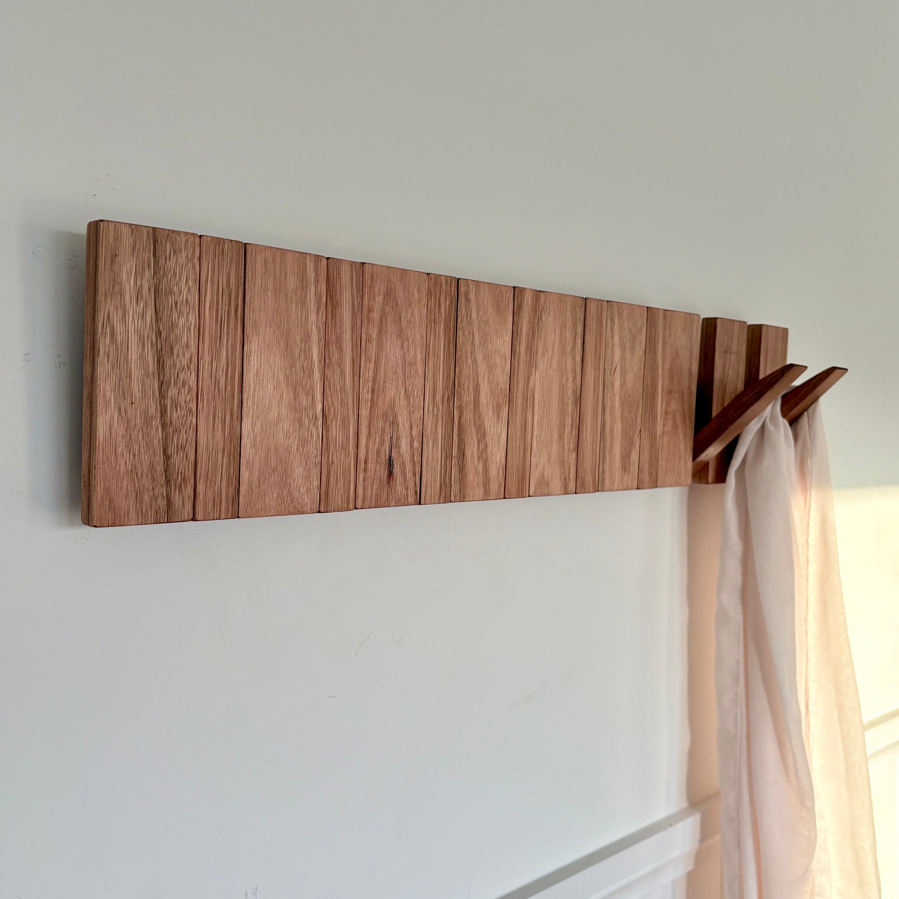 Silver top ash Horizon line coatrack