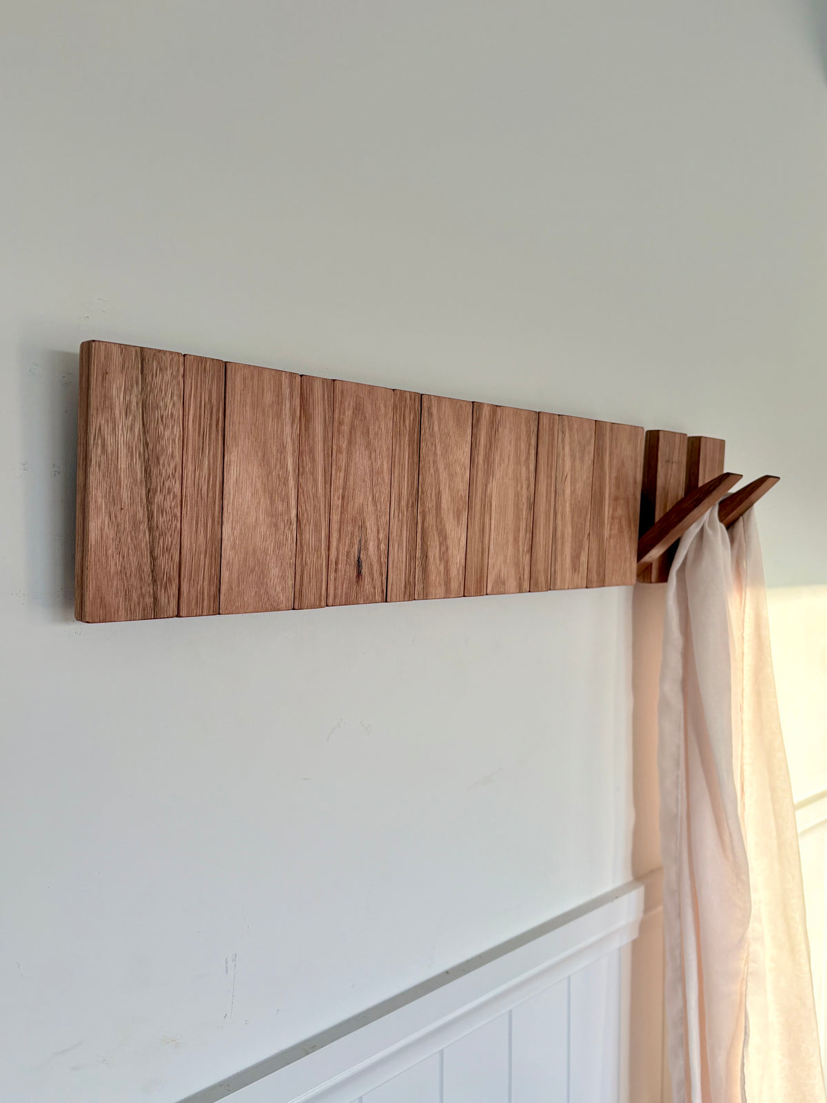 Silver top ash Horizon line coatrack