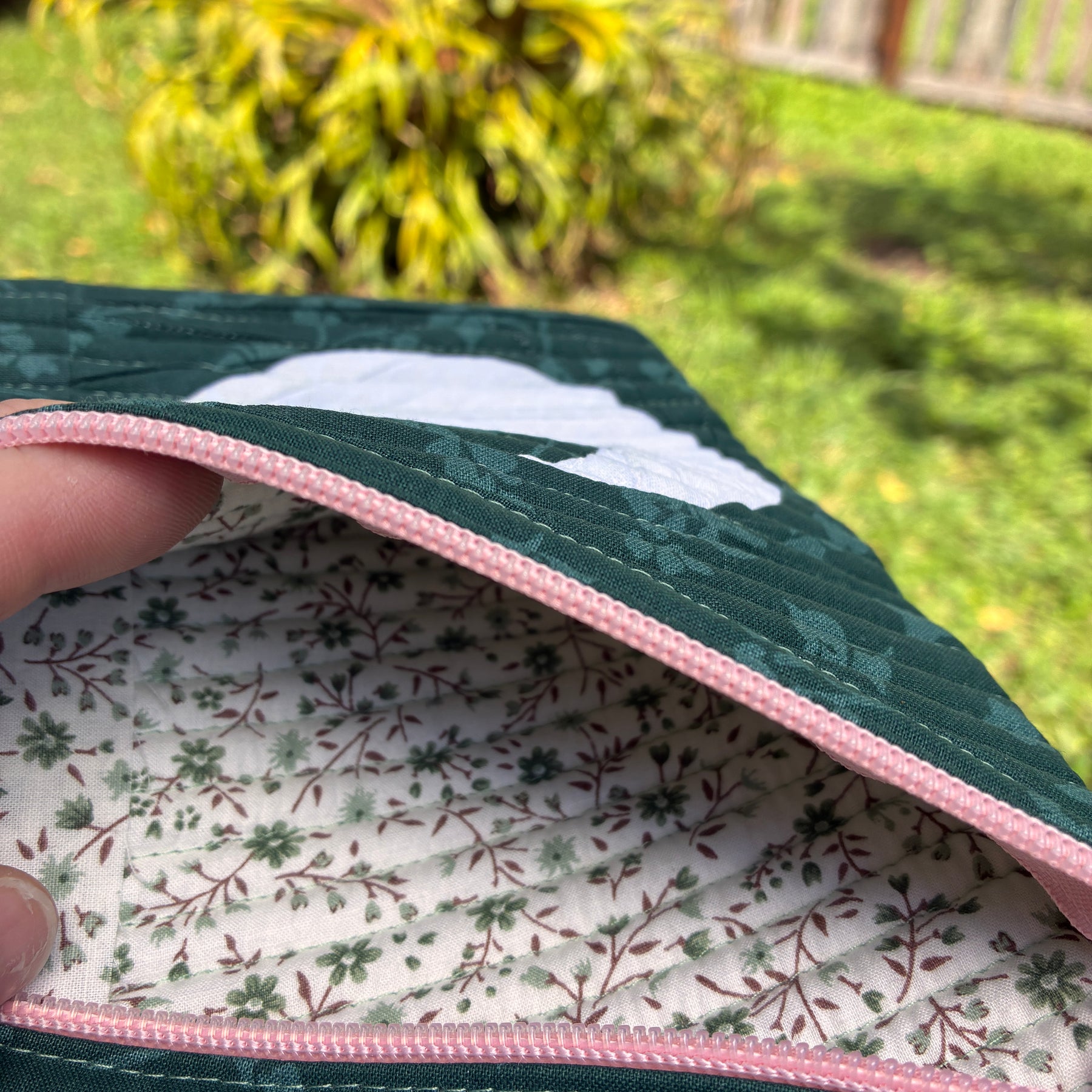 The Moon eReader Bag (Green)